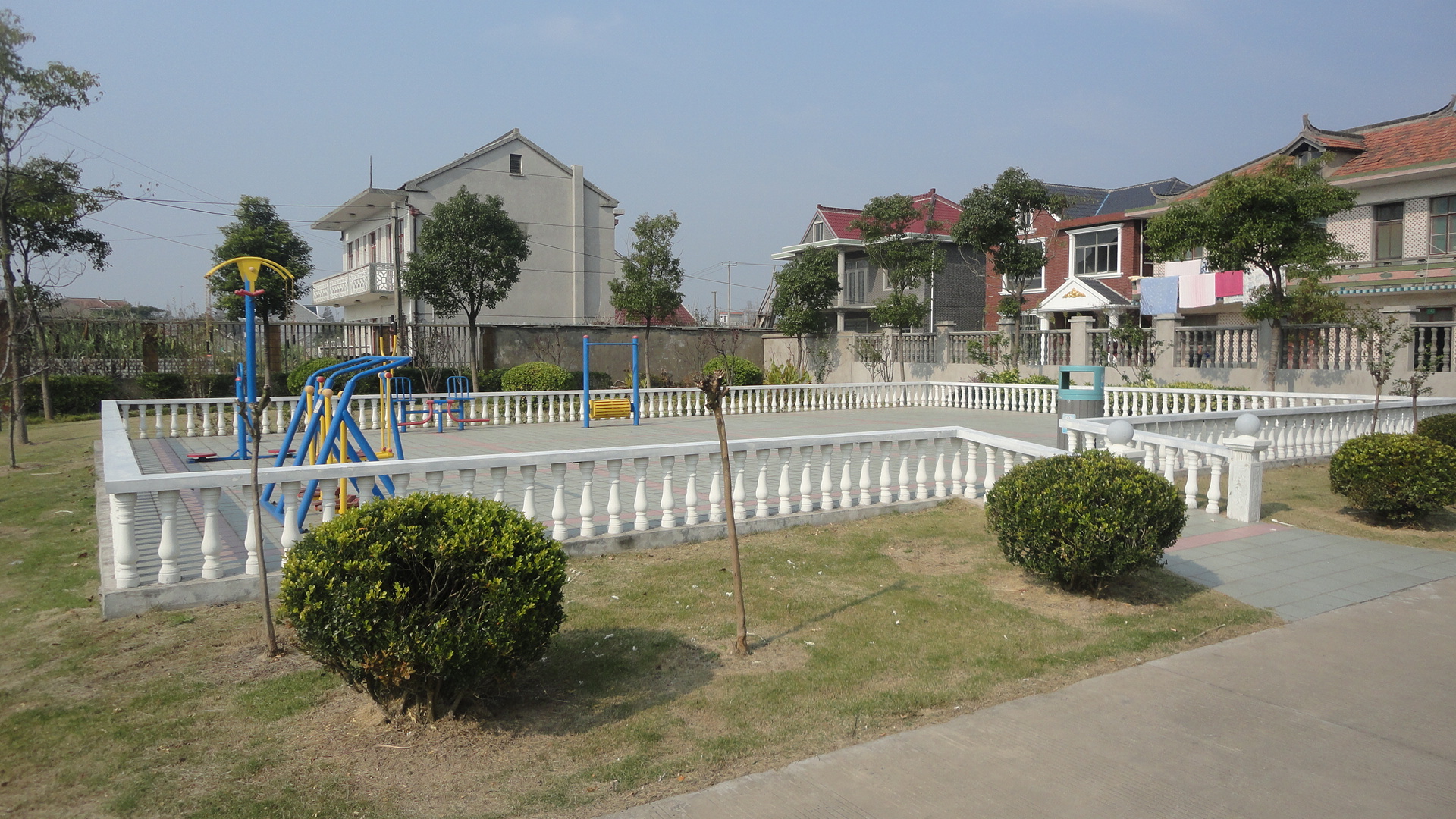 新北村七組健身點