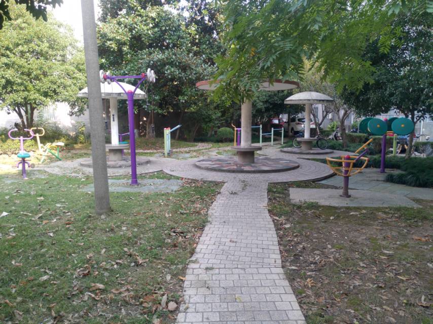 菜花涇25弄健身點(diǎn)