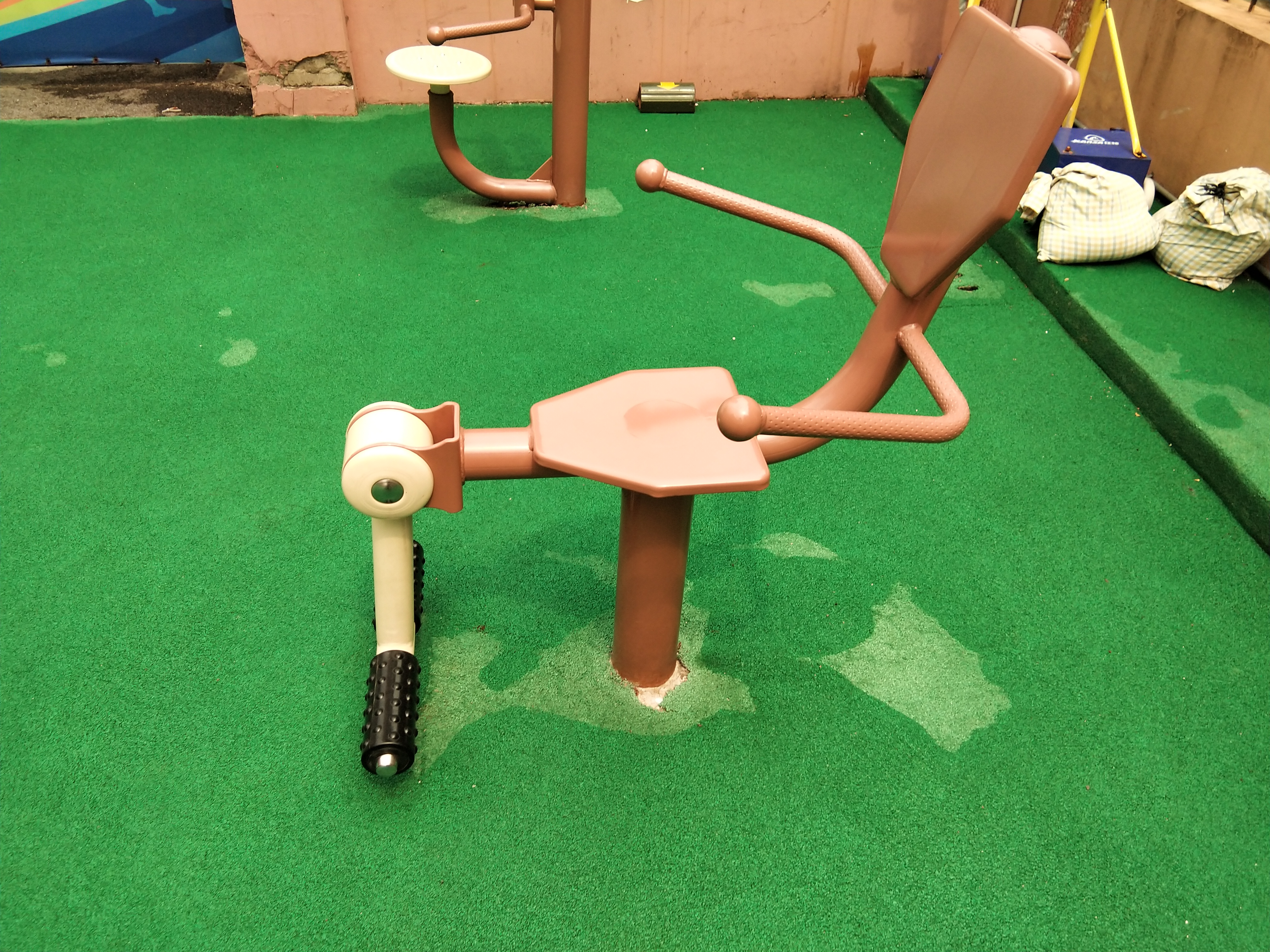 膝關節(jié)訓練器