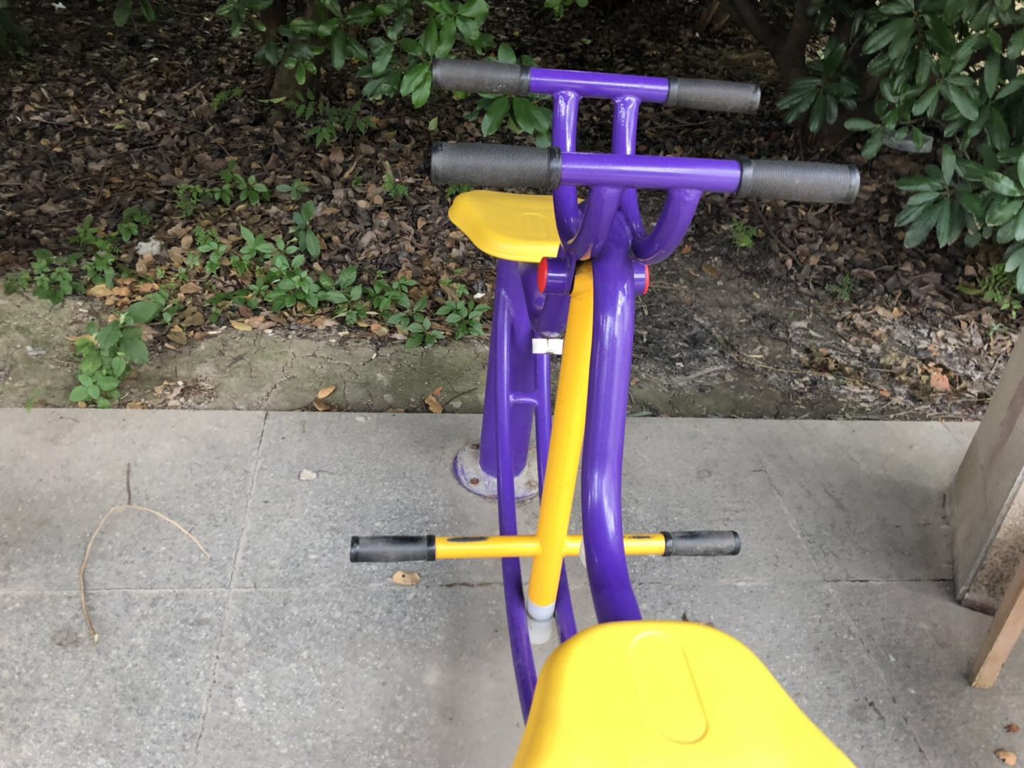 下肢康復(fù)器