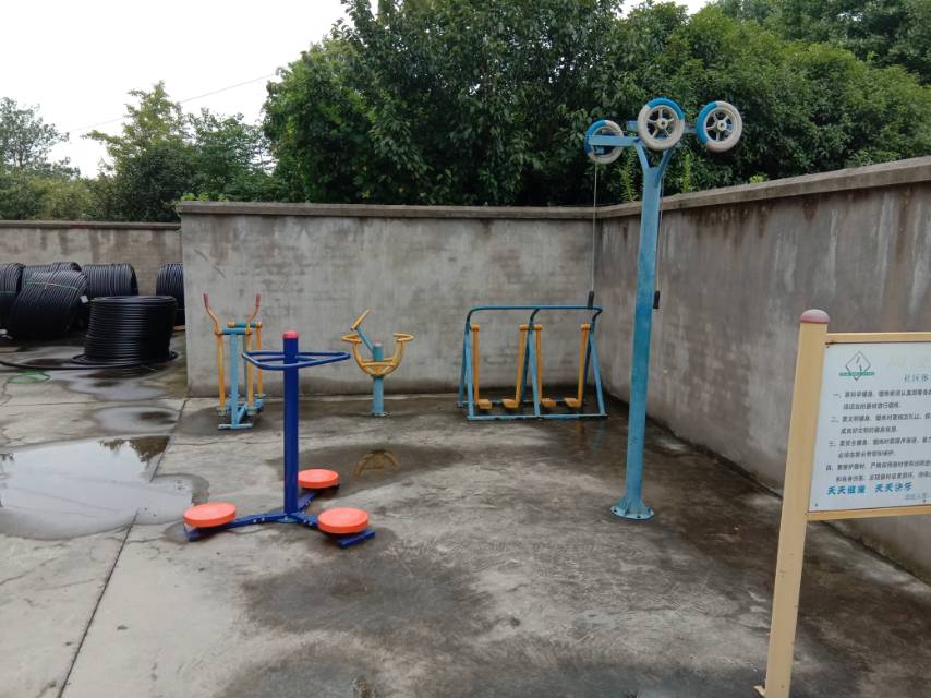 外岡鎮(zhèn)周涇村健身點(diǎn)