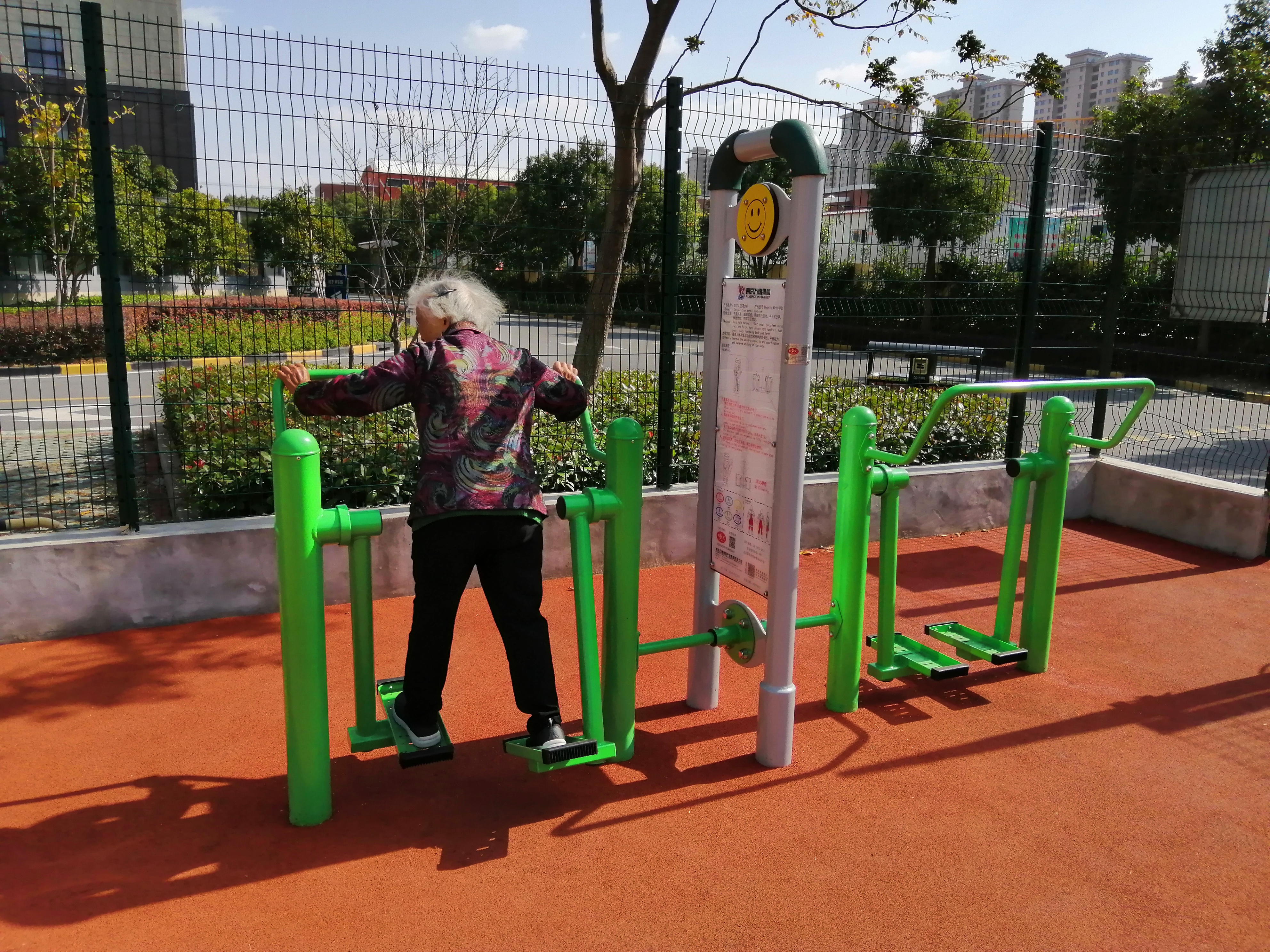 雙位漫步機(jī)