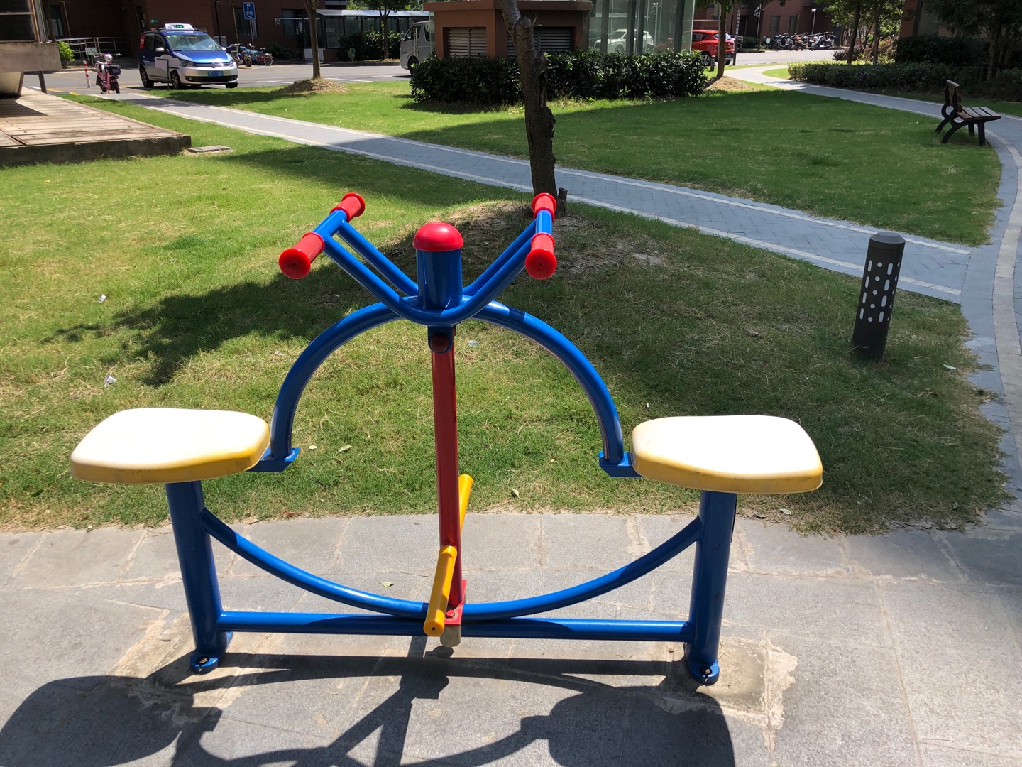 下肢康復(fù)器