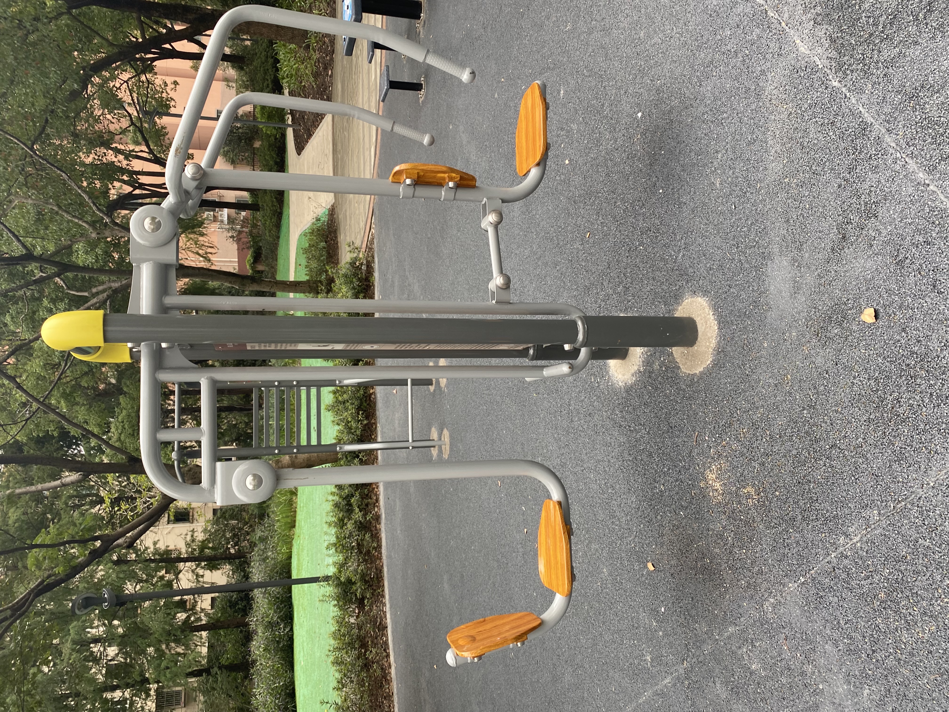 上肢訓(xùn)練器