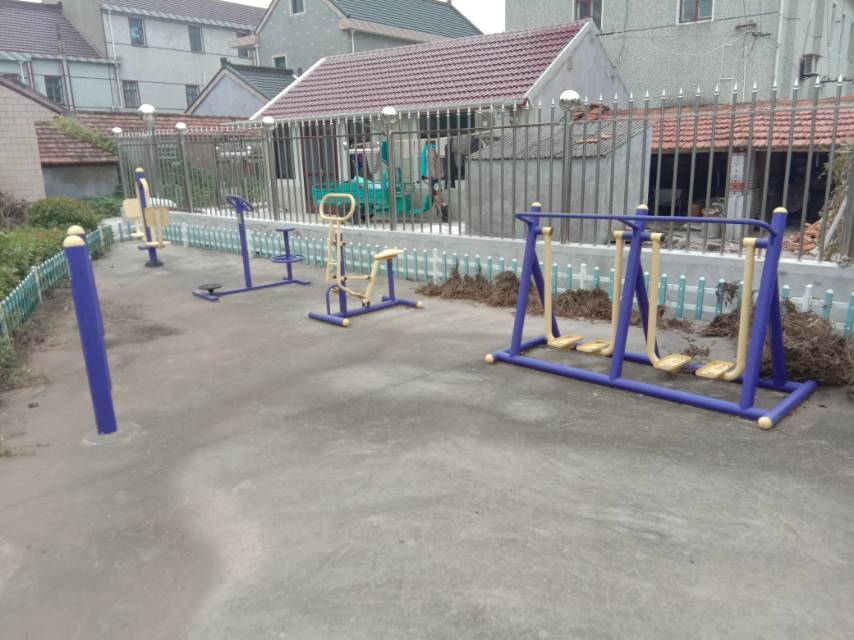 堡鎮(zhèn)四滧村21隊健身點(diǎn)