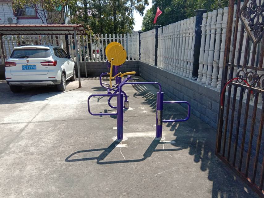 陳家鎮(zhèn)晨光村健身點（二）