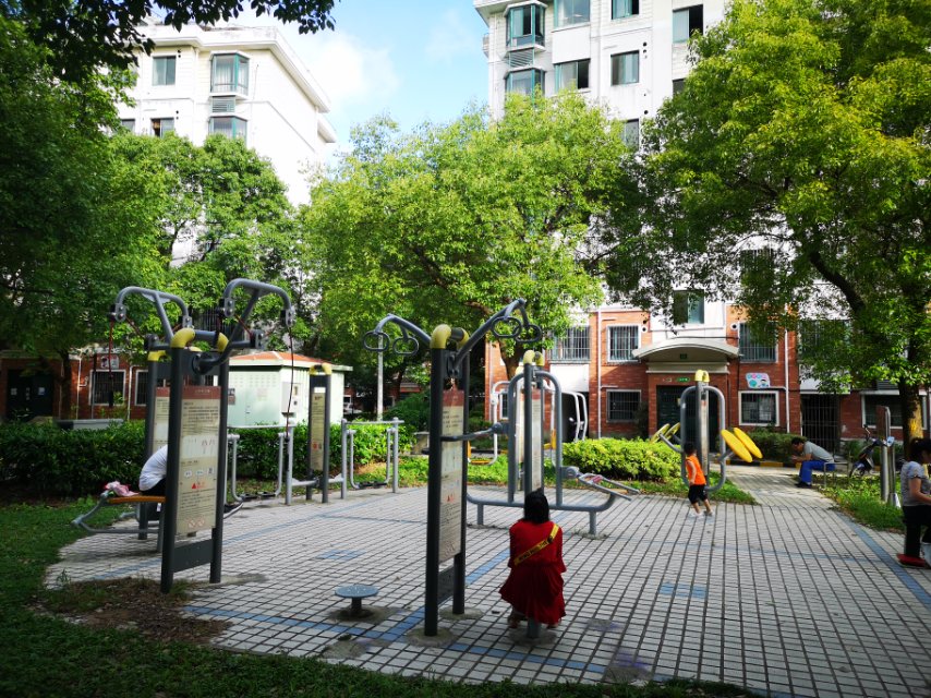 柘林鎮(zhèn)海岸景苑市民益智健身點