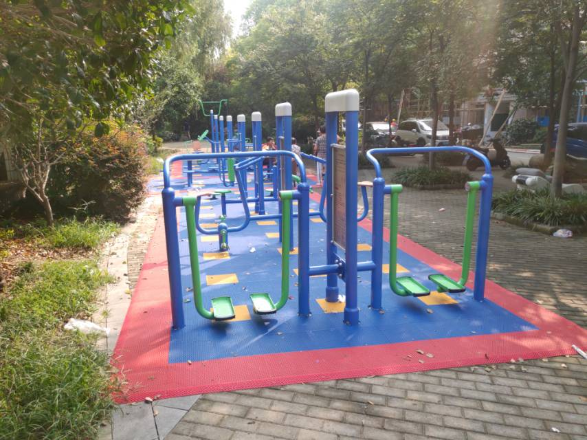 通河六村第二健身點(diǎn)