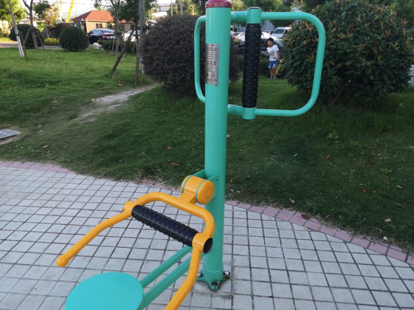 坐式腰背按摩器