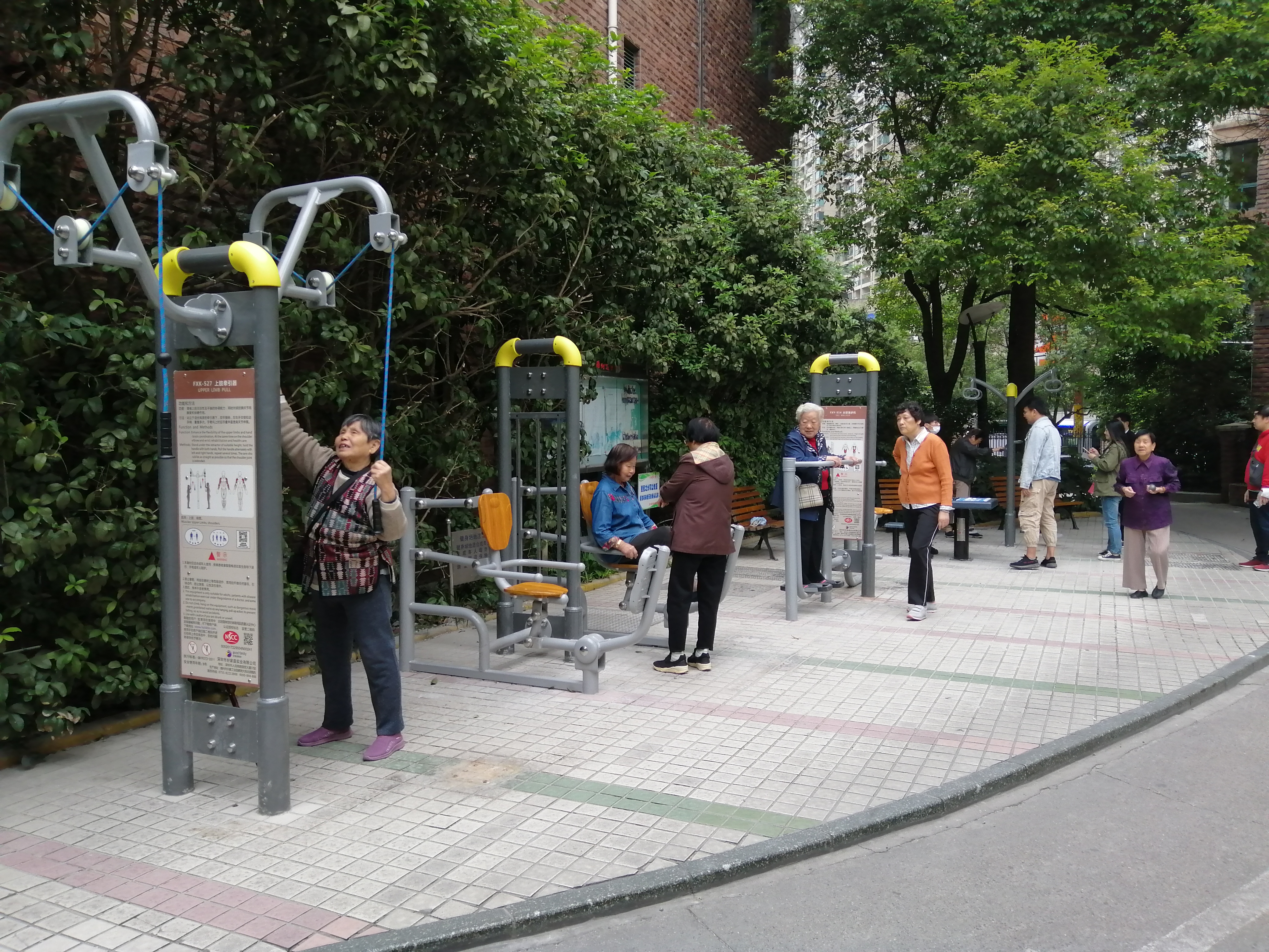  東方都市景苑市民益智健身點