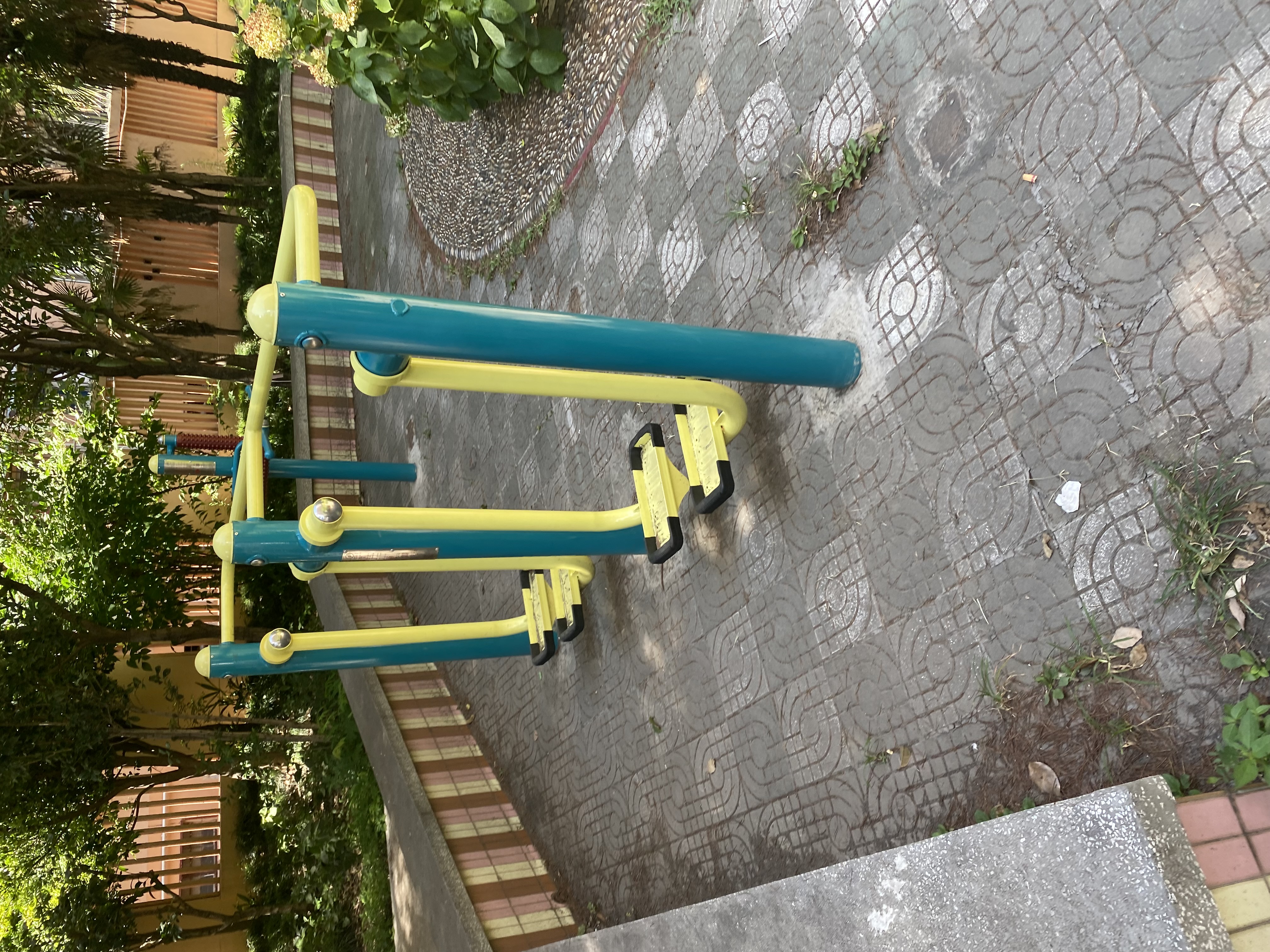 雙位太空漫步機(jī)