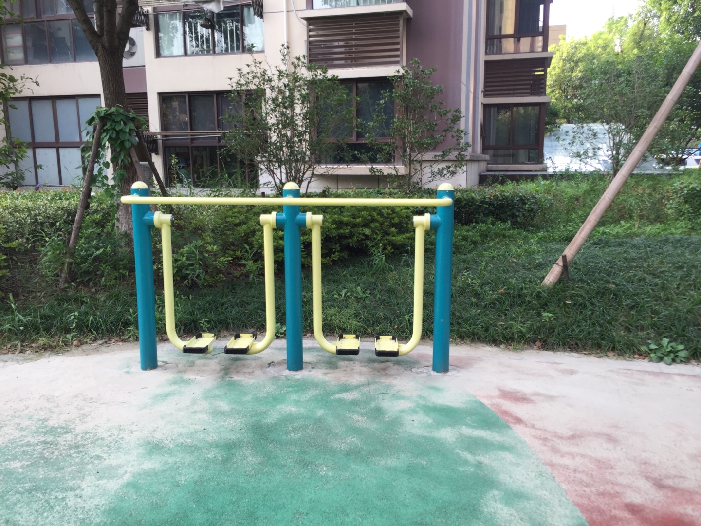 雙位太空漫步機(jī)