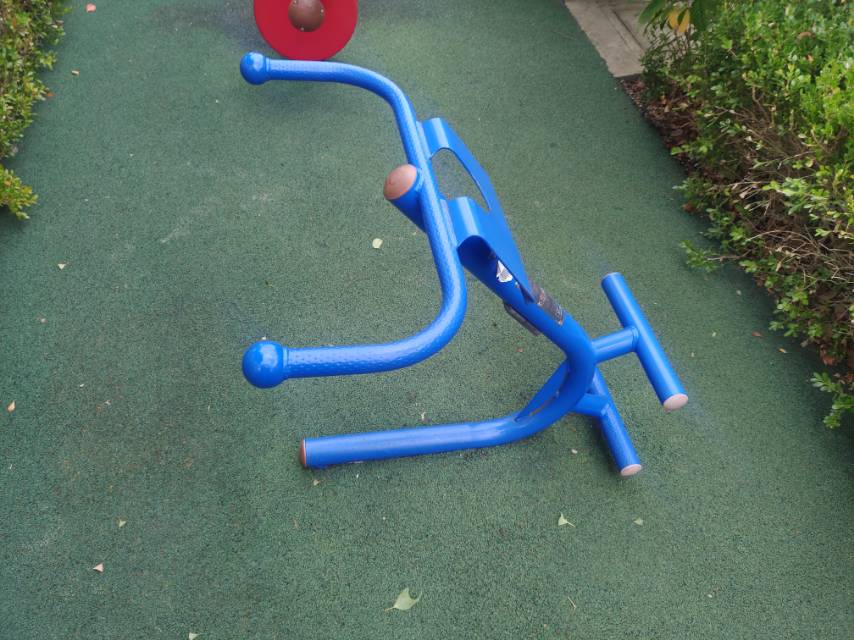 背肌訓(xùn)練器