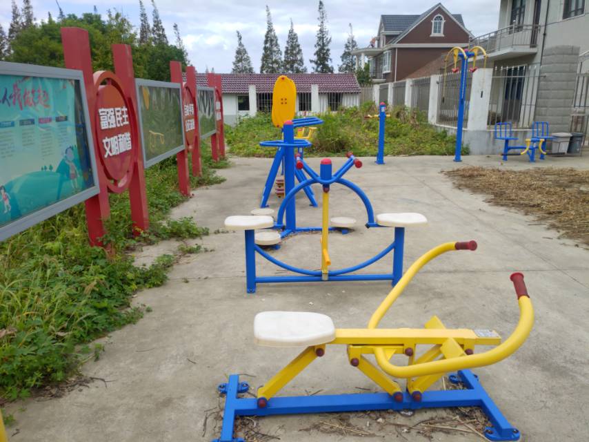 豎新鎮(zhèn)大椿村健身點三