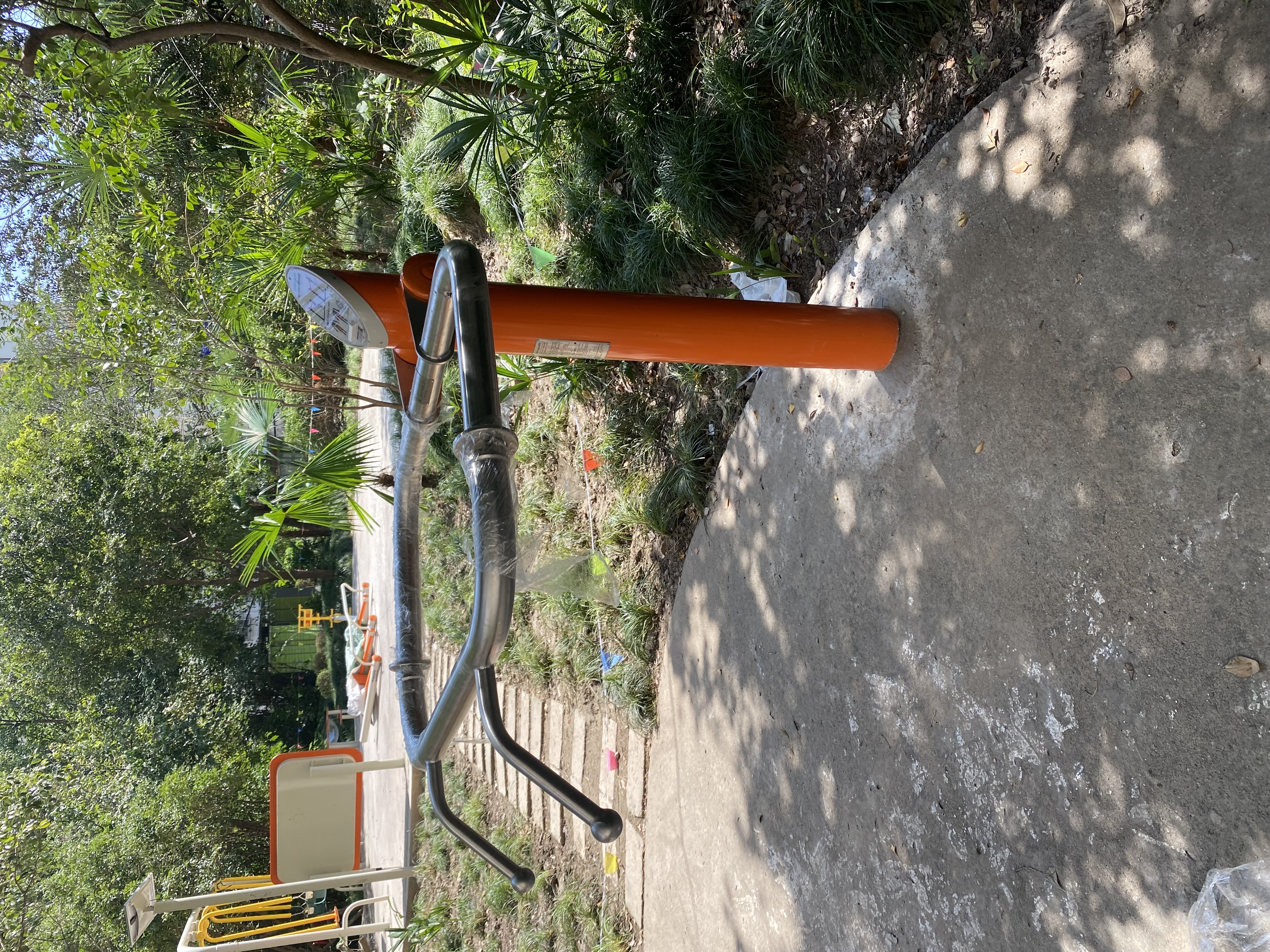 深蹲訓(xùn)練器