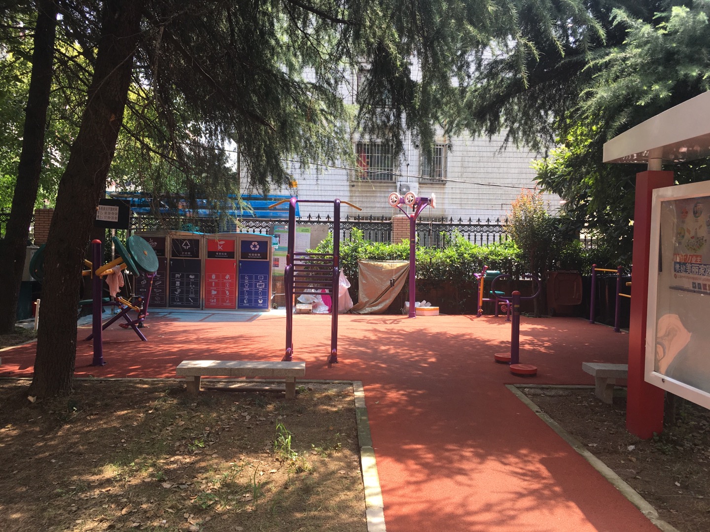 海申居委海葉公寓苑點