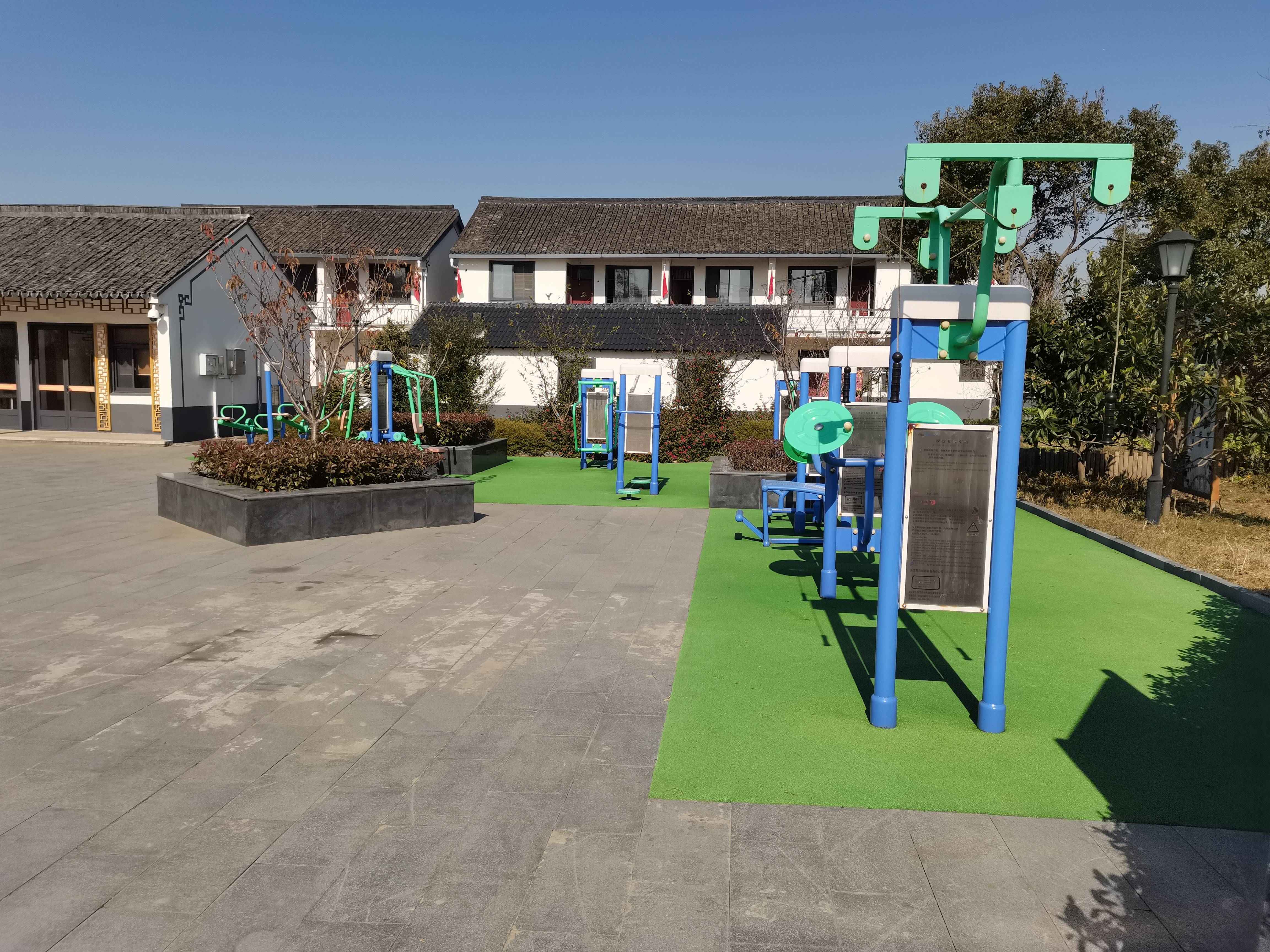 蓮湖村（東謝莊）健身點