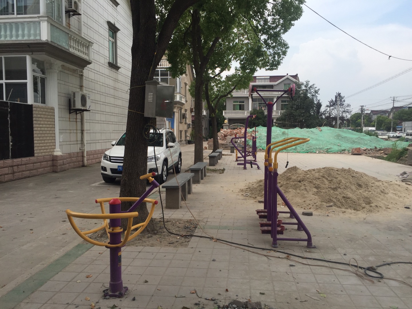 陳家角村華新中心村健身點(diǎn)