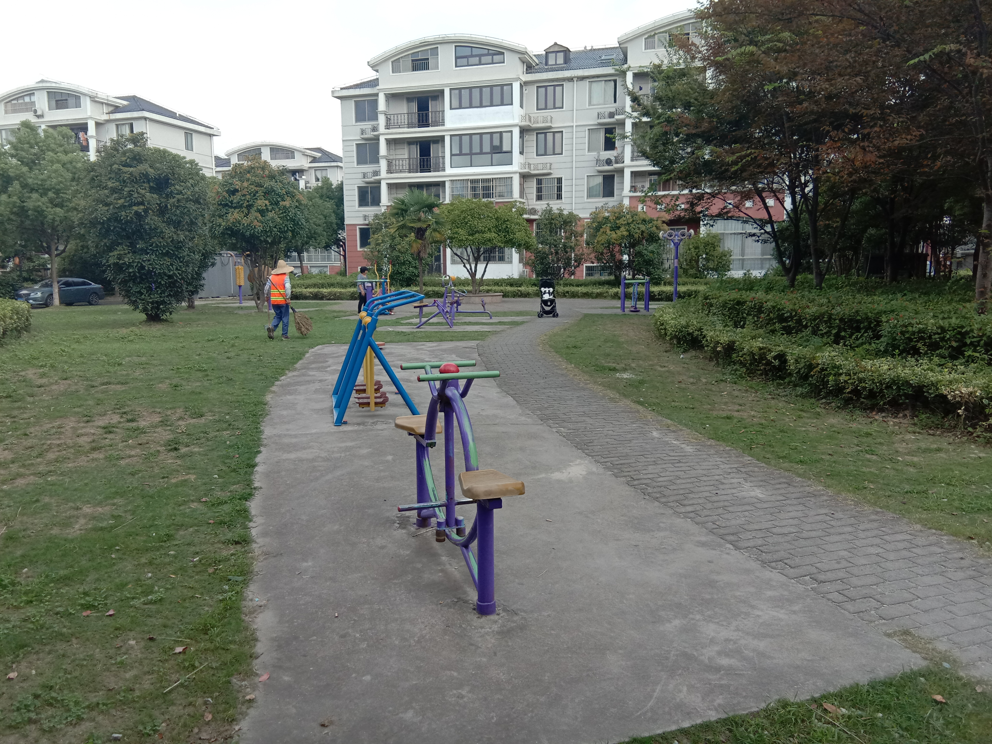 恬潤(rùn)新苑健身點(diǎn)