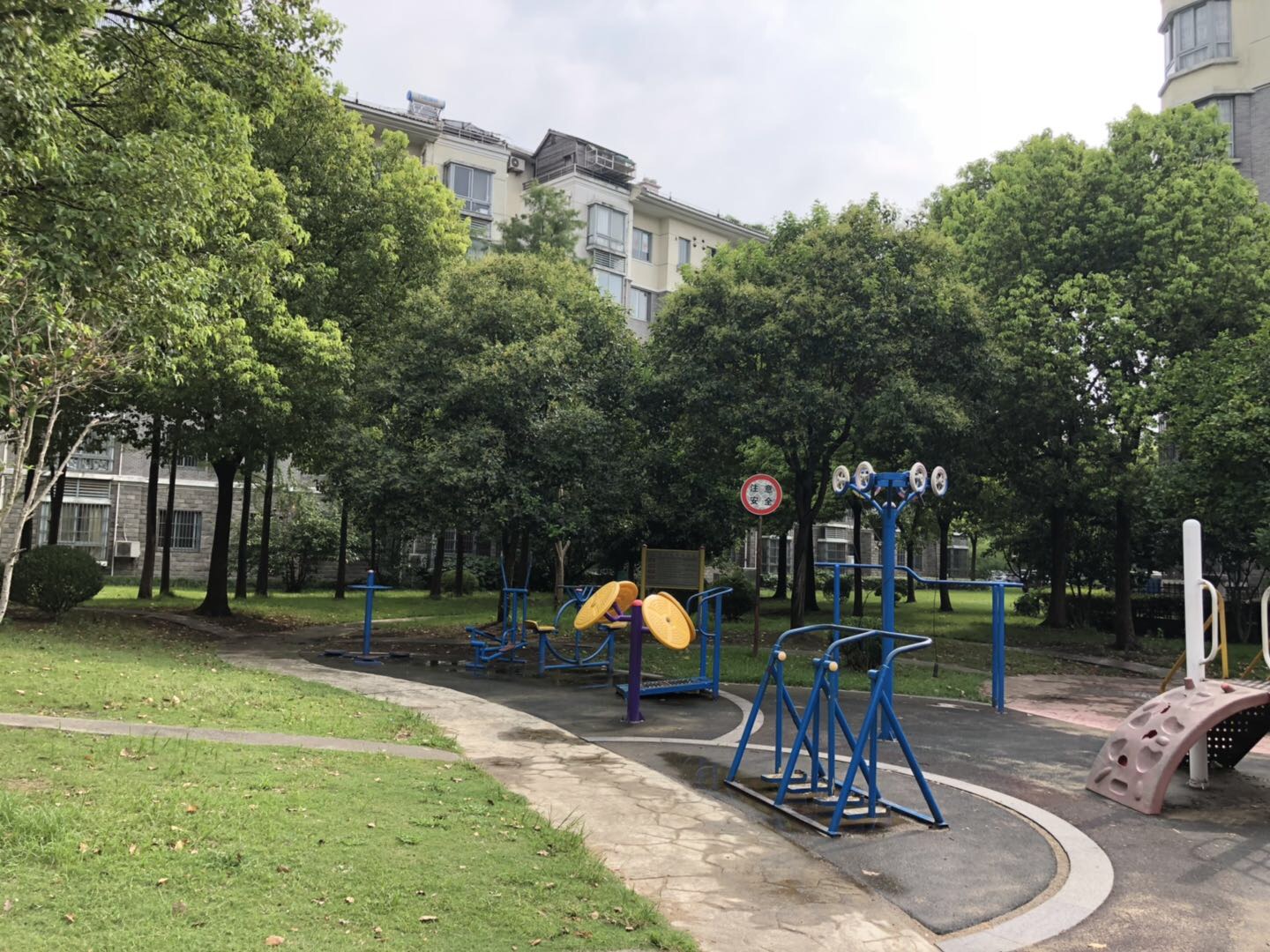 金旺社區(qū)健身點3