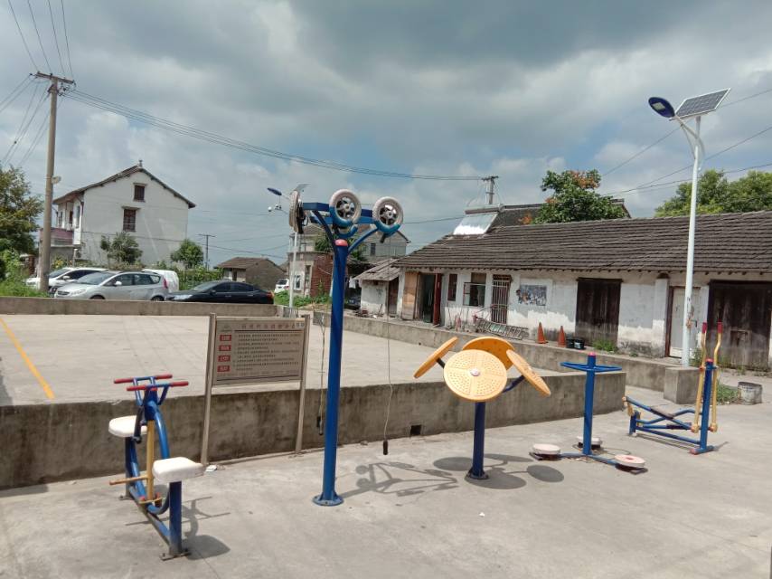 大石皮村五組健身點(diǎn)