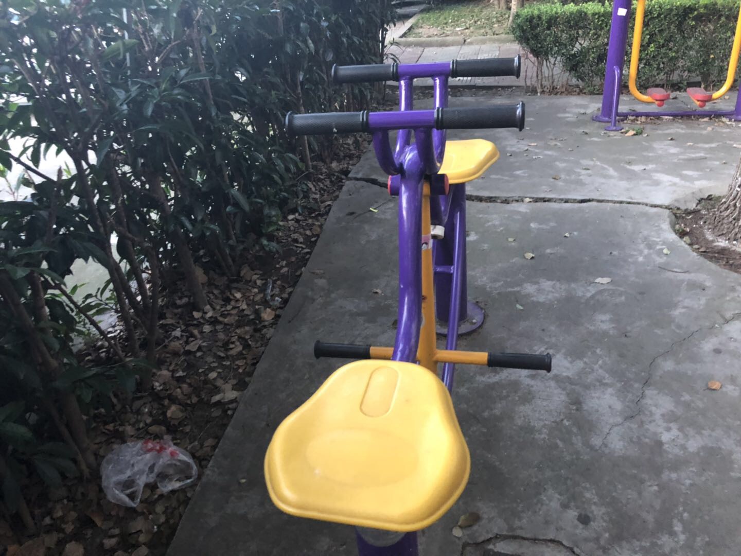 下肢康復(fù)器