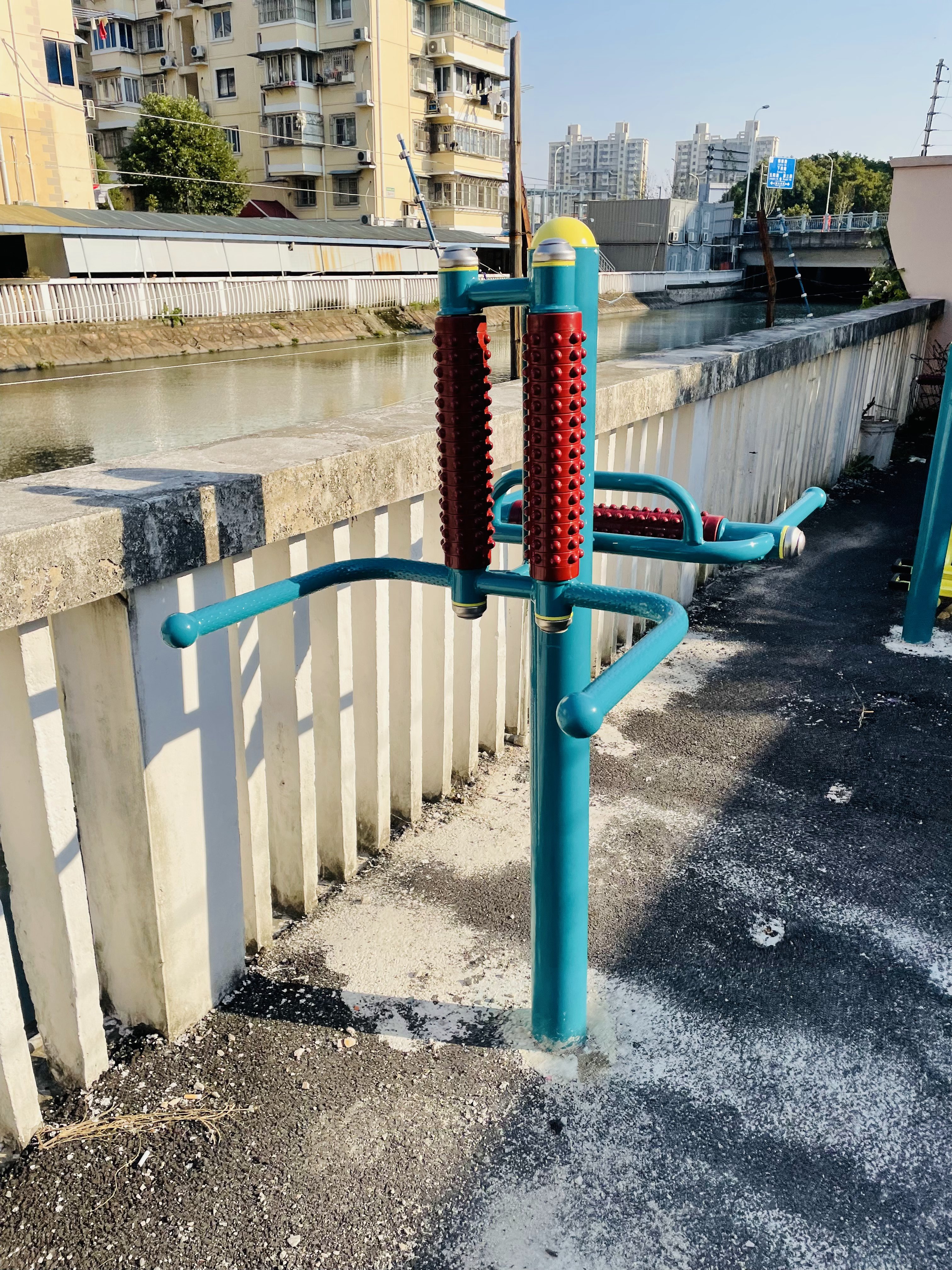 互動式腰背按摩器