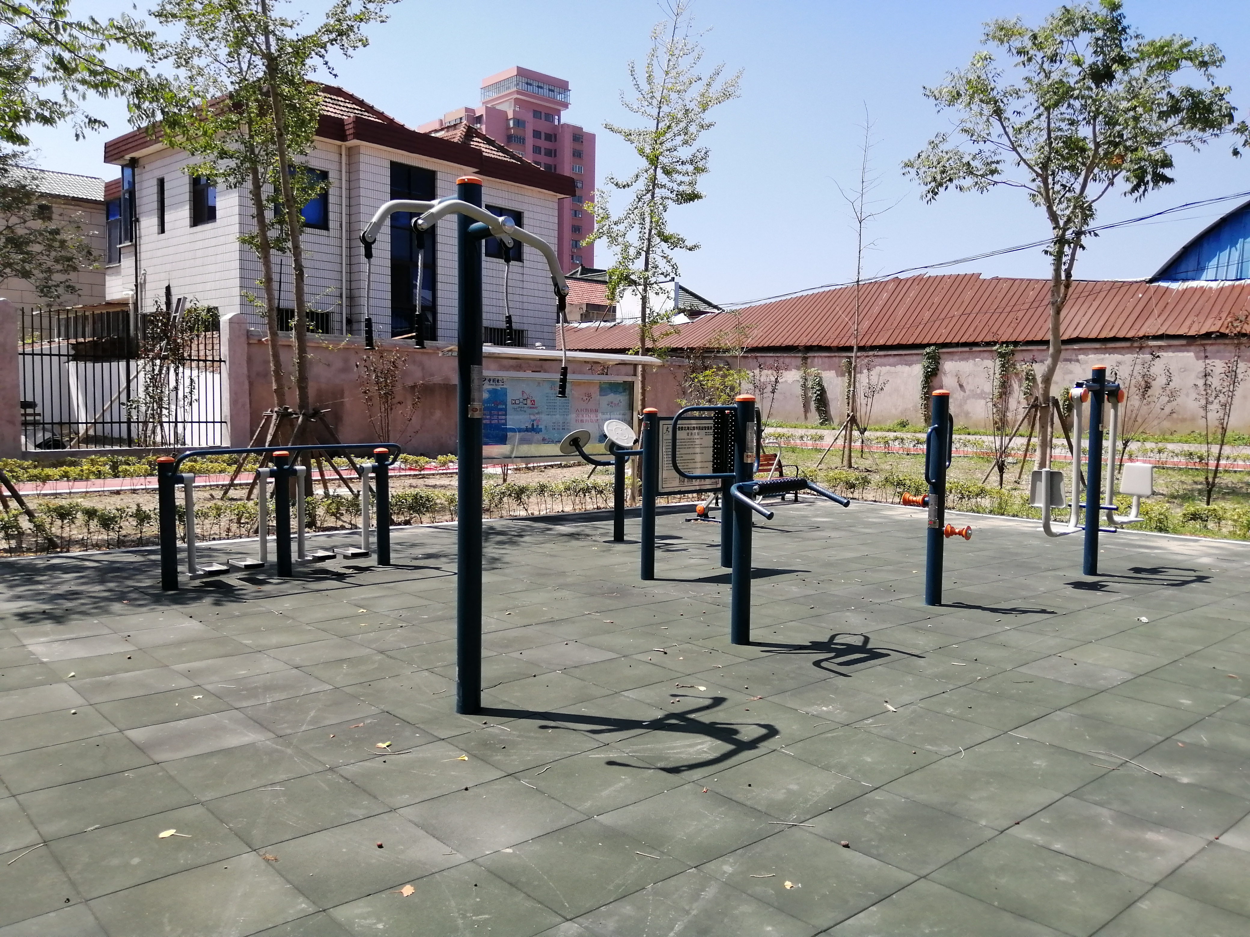 橫召村市民球場