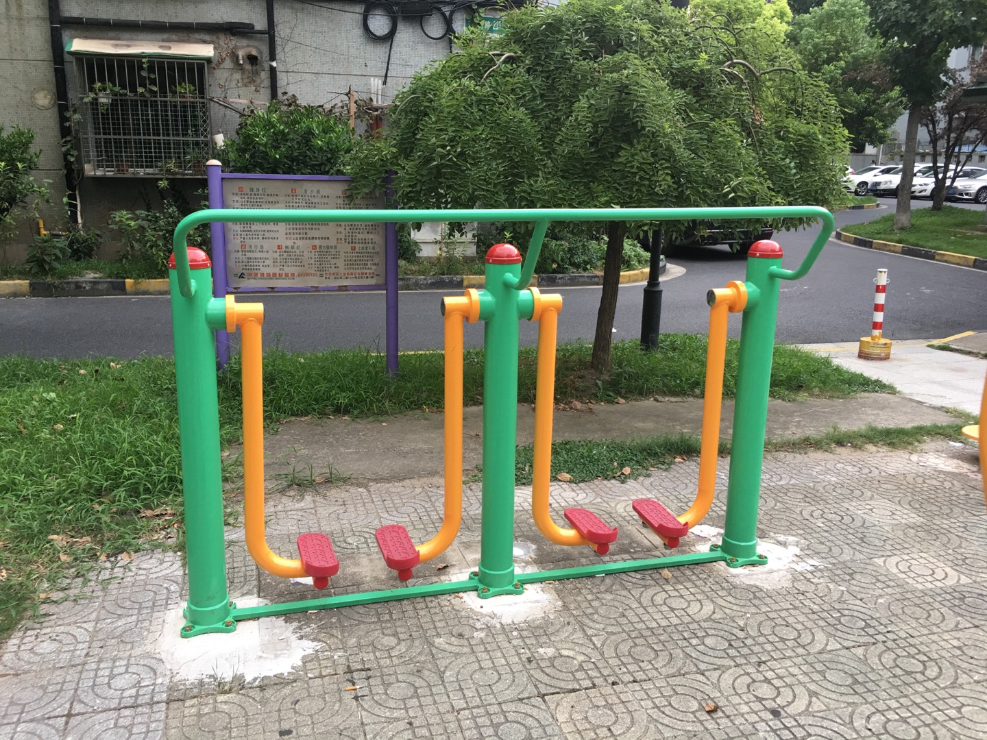 兩聯(lián)漫步機