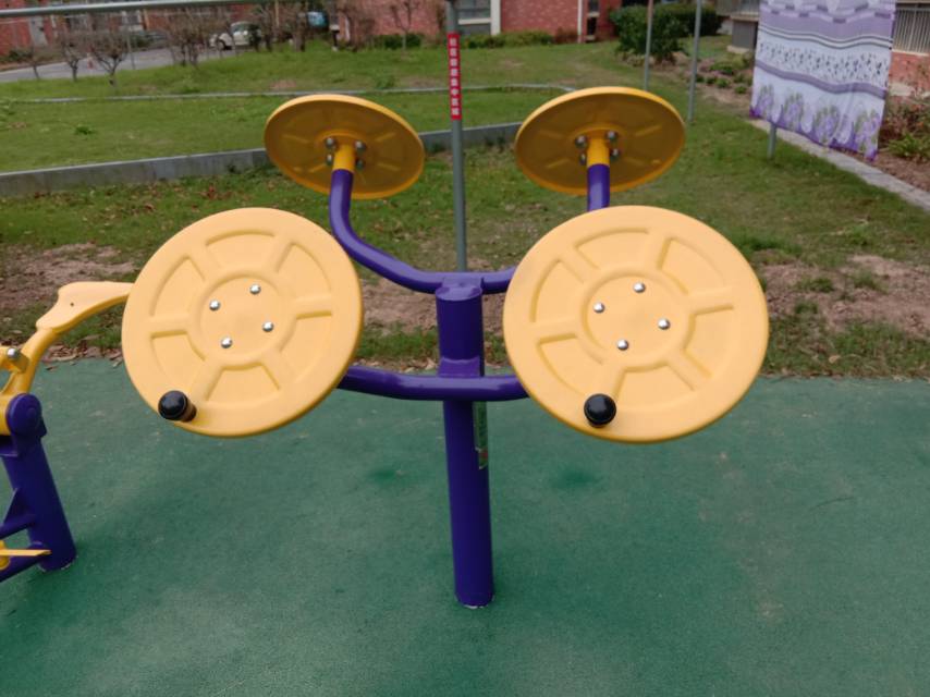 肩關(guān)節(jié)訓(xùn)練器