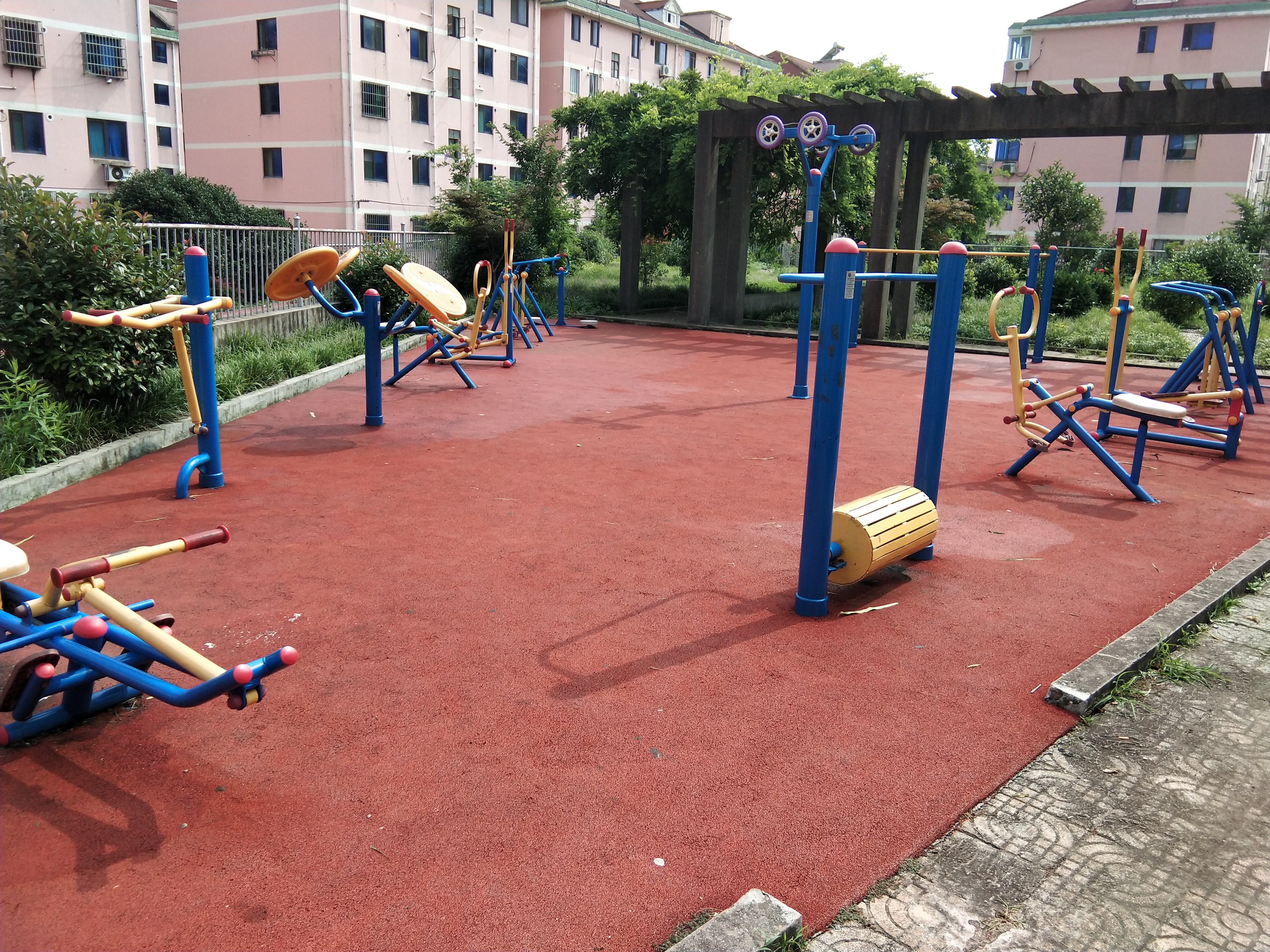 奉浦二村市民益智健身苑點(diǎn)