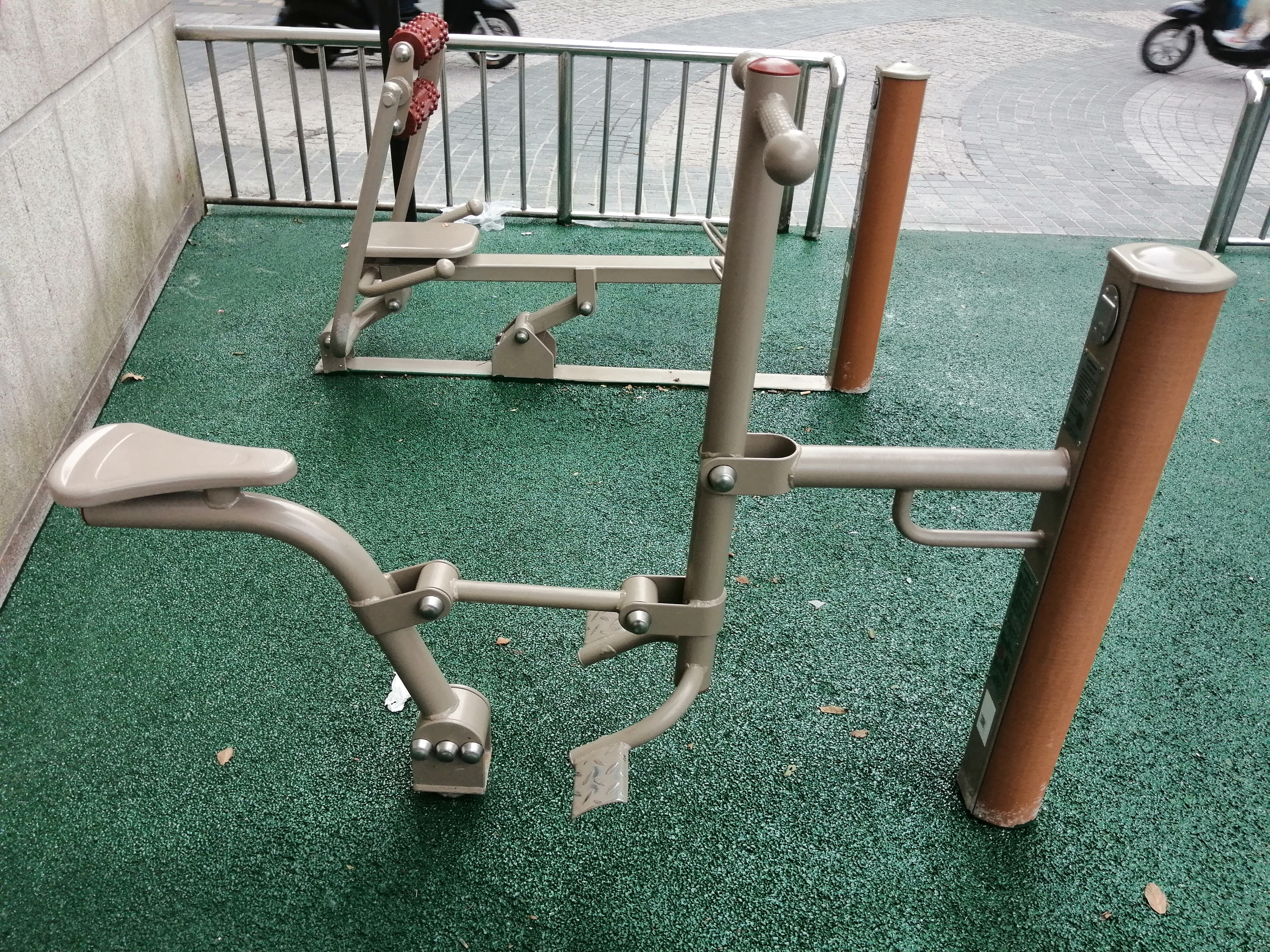 腰力訓(xùn)練器