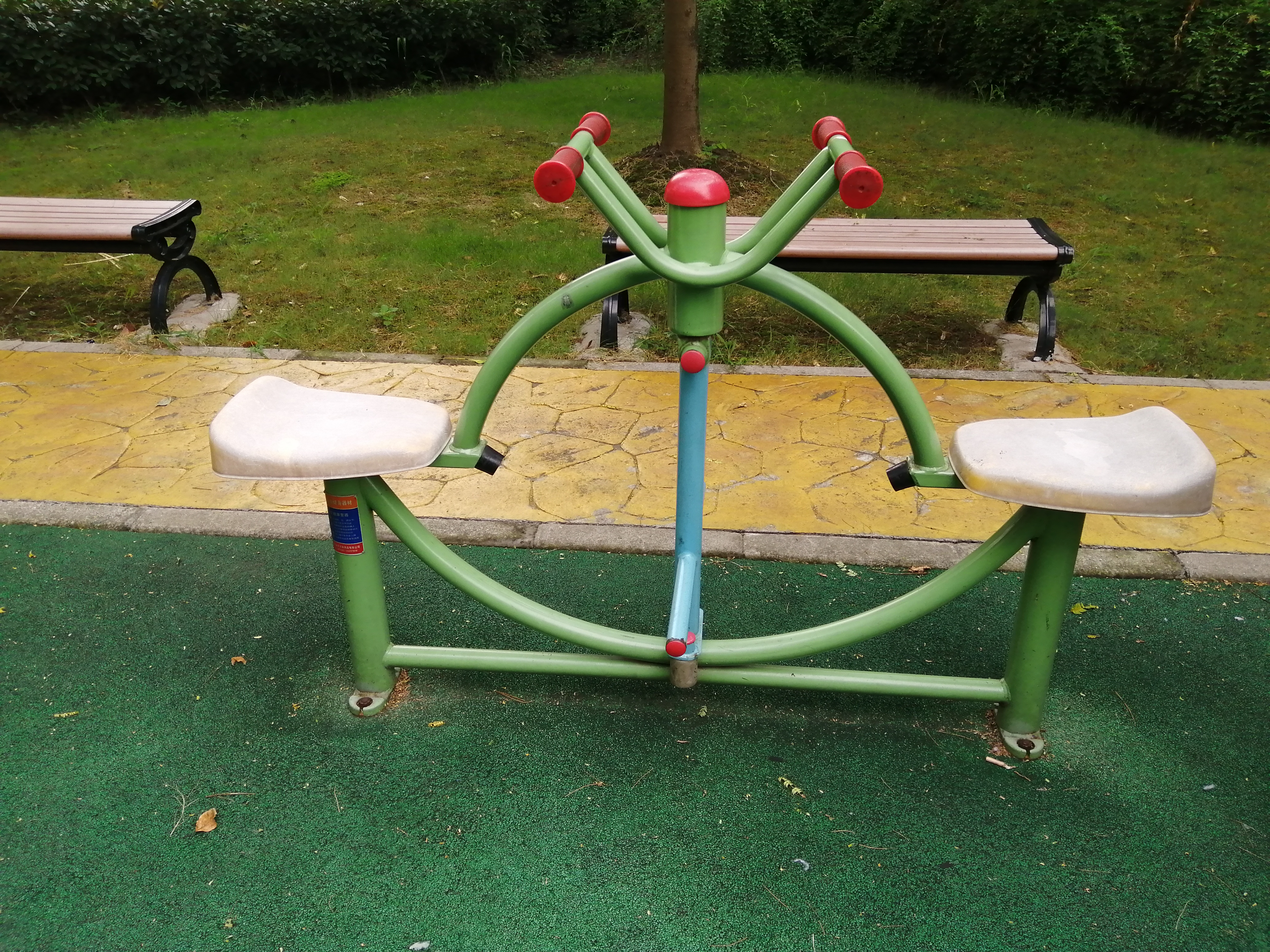 下肢康復(fù)器