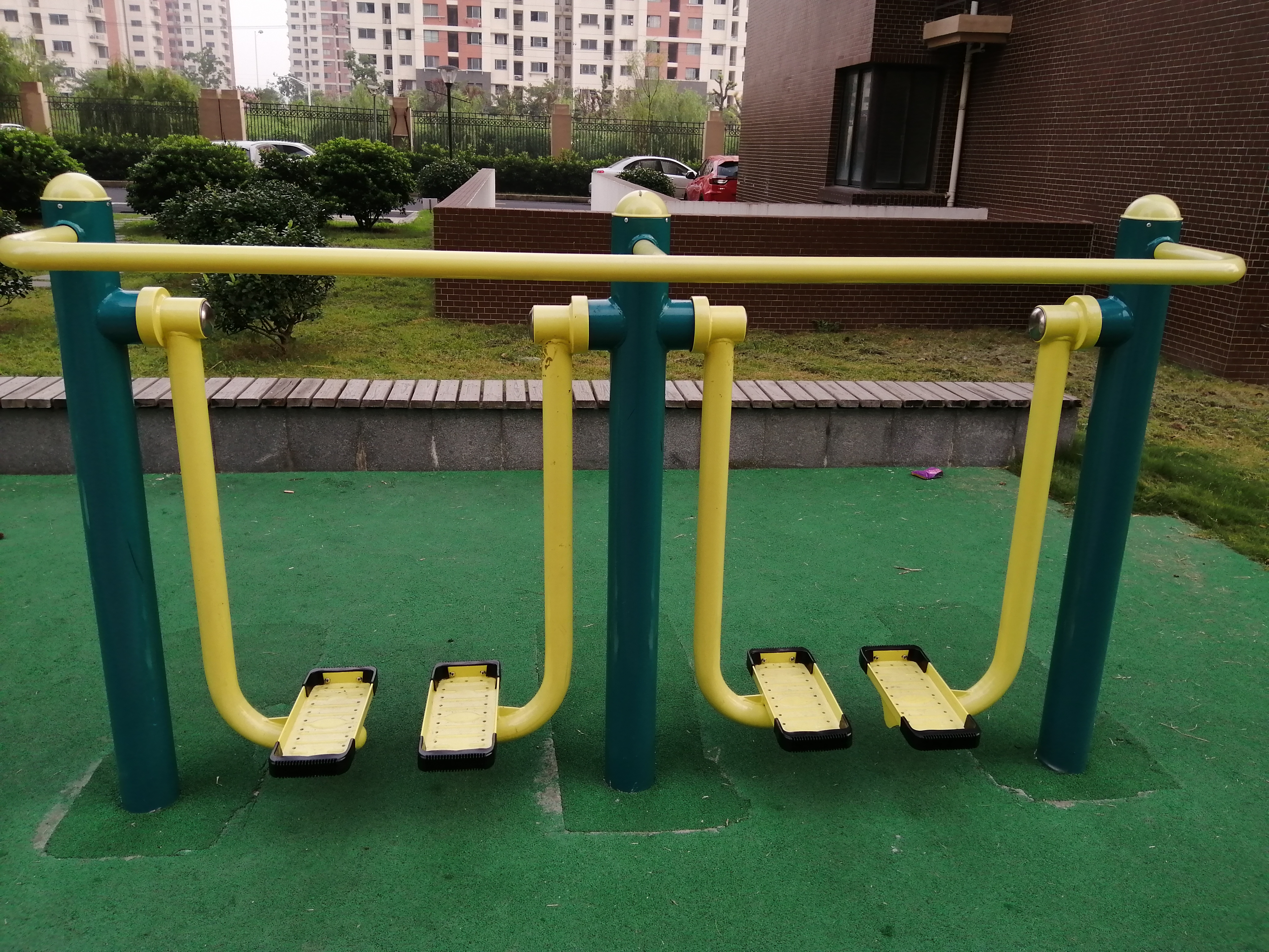 雙位太空漫步機(jī)