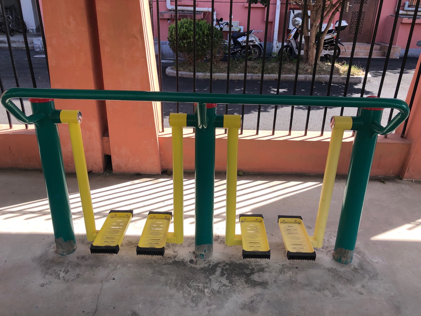 二位漫步機(jī)