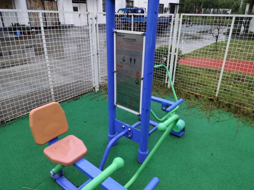 雙立柱平推平拉訓練器