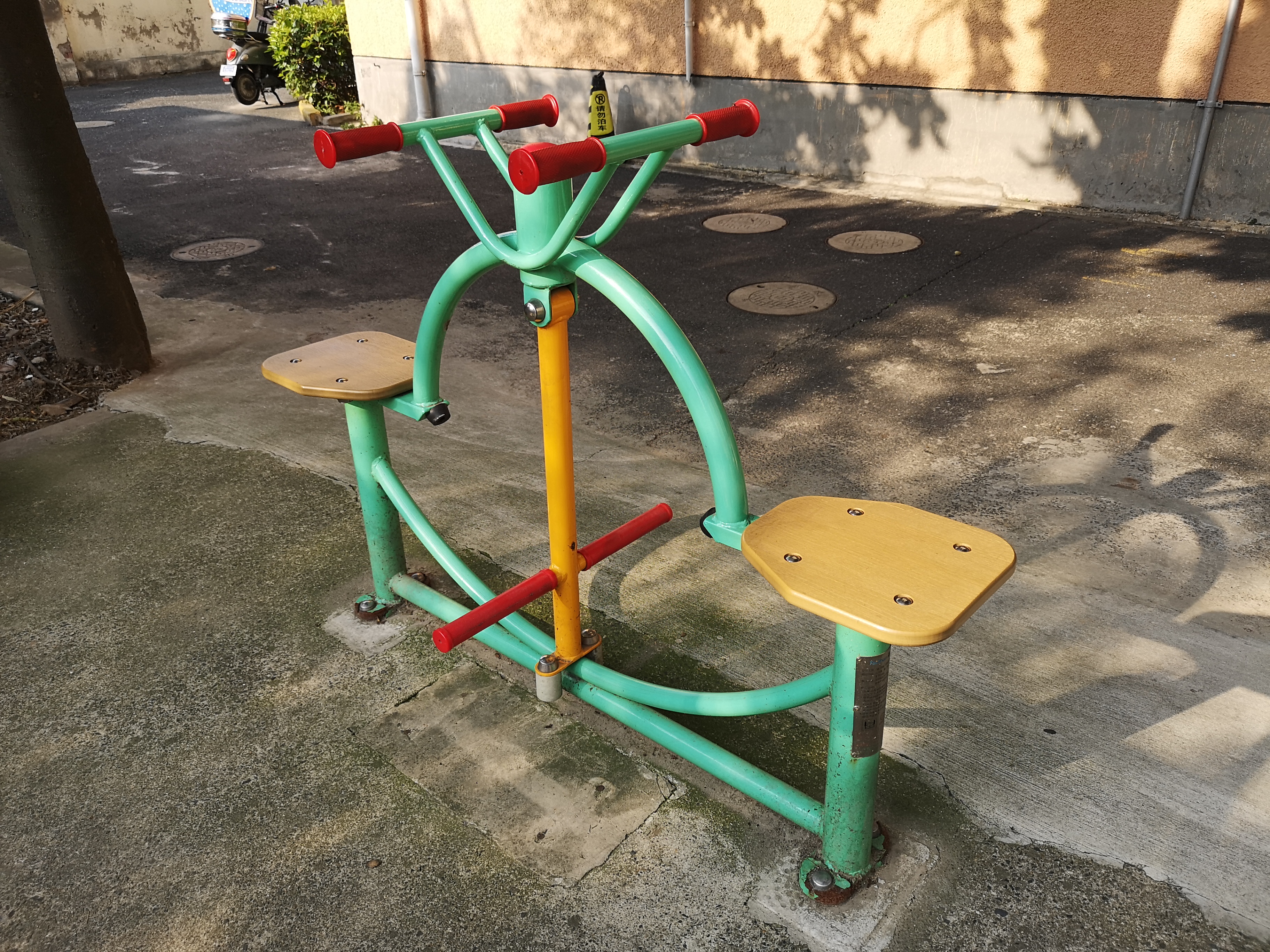 下肢康復(fù)器