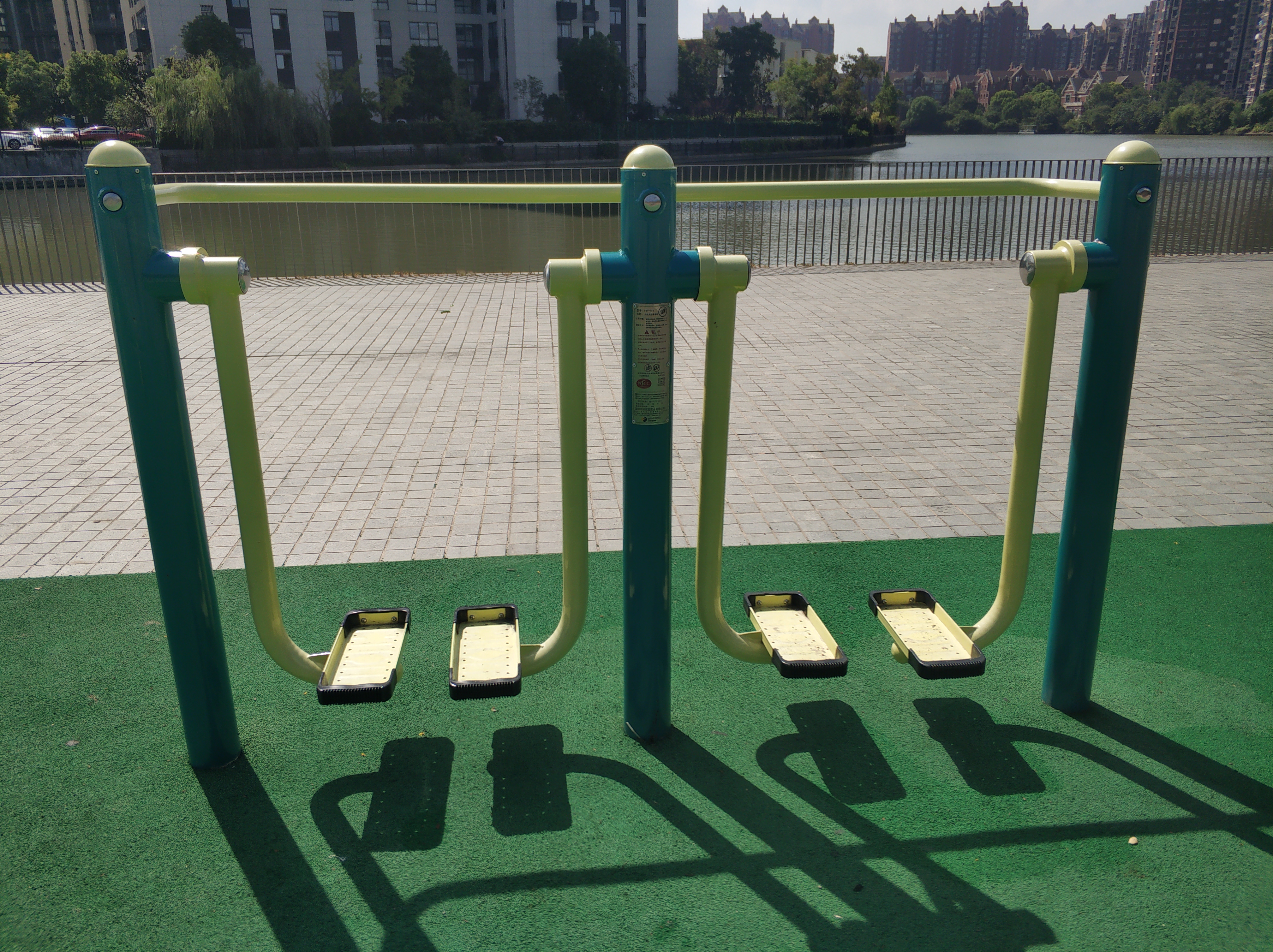 雙位太空漫步機(jī)