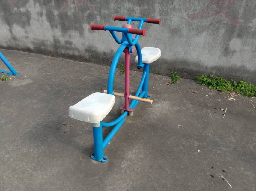 下肢康復(fù)器