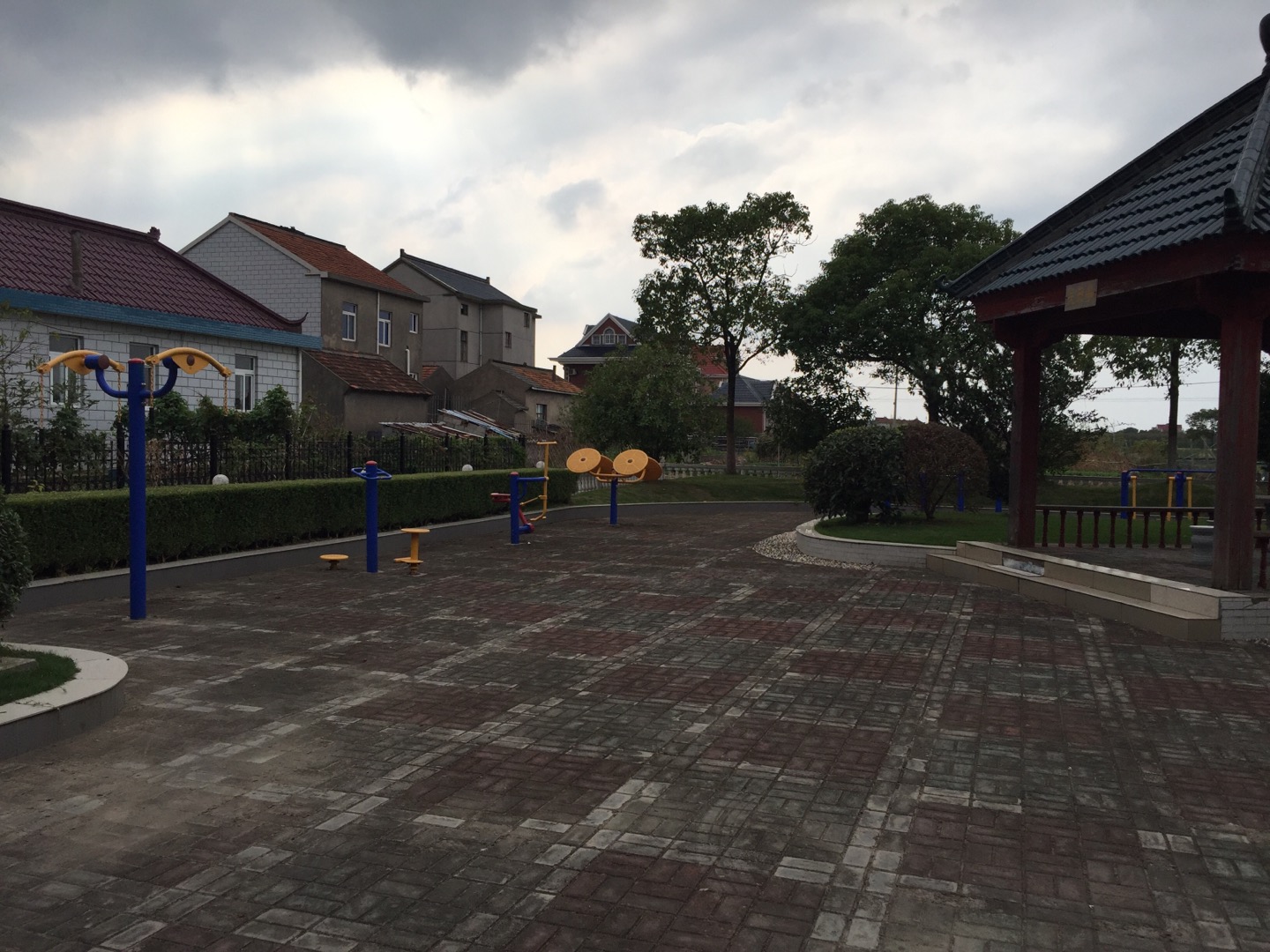 民星村十二組健身點(diǎn)