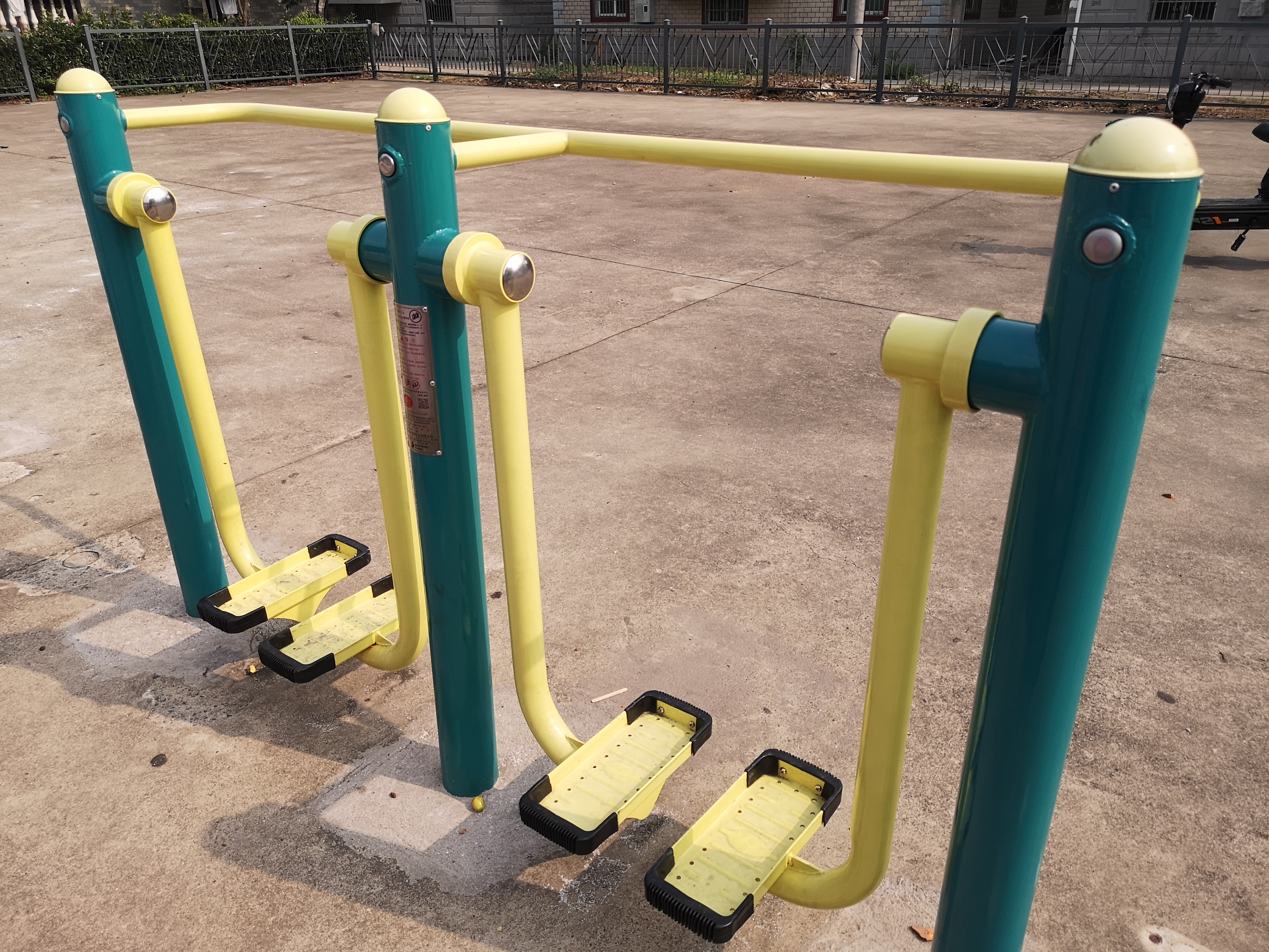 雙位太空漫步機(jī)