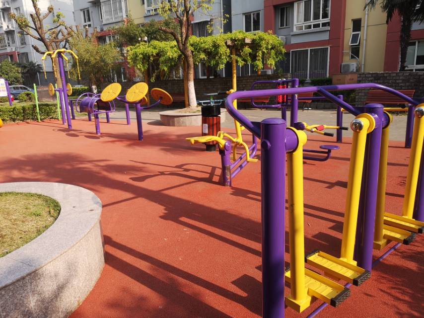 雍景居委健身點(diǎn)