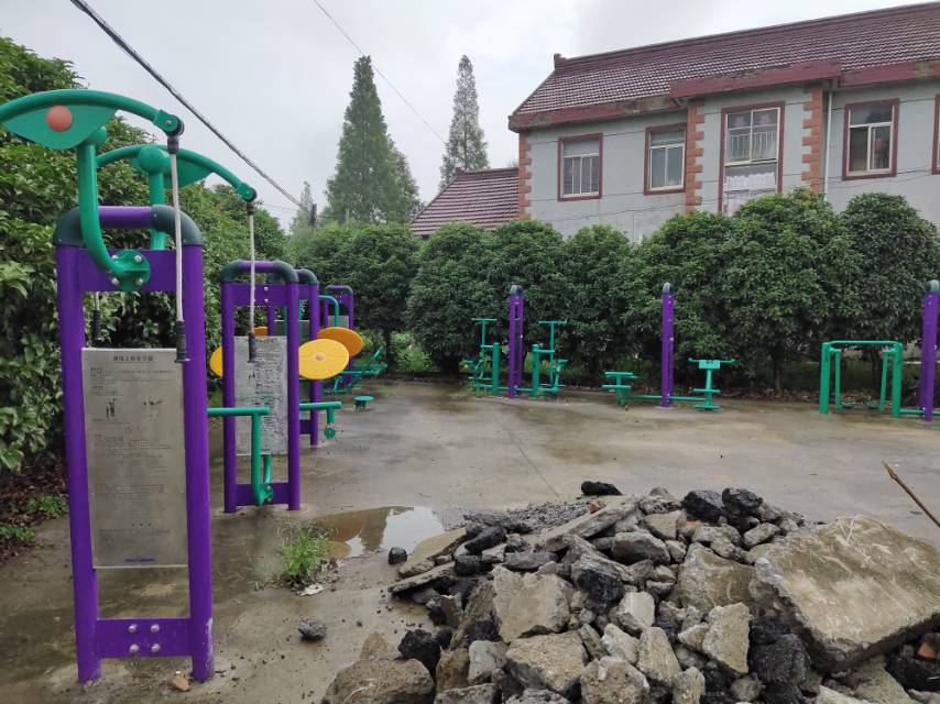 朱家角鎮(zhèn)先鋒村市民益智健身點(diǎn)
