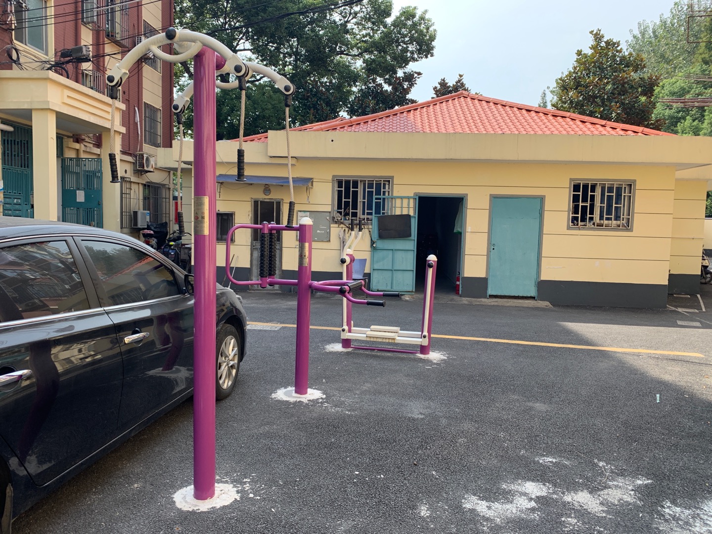 同濟(jì)851弄健身點(diǎn)