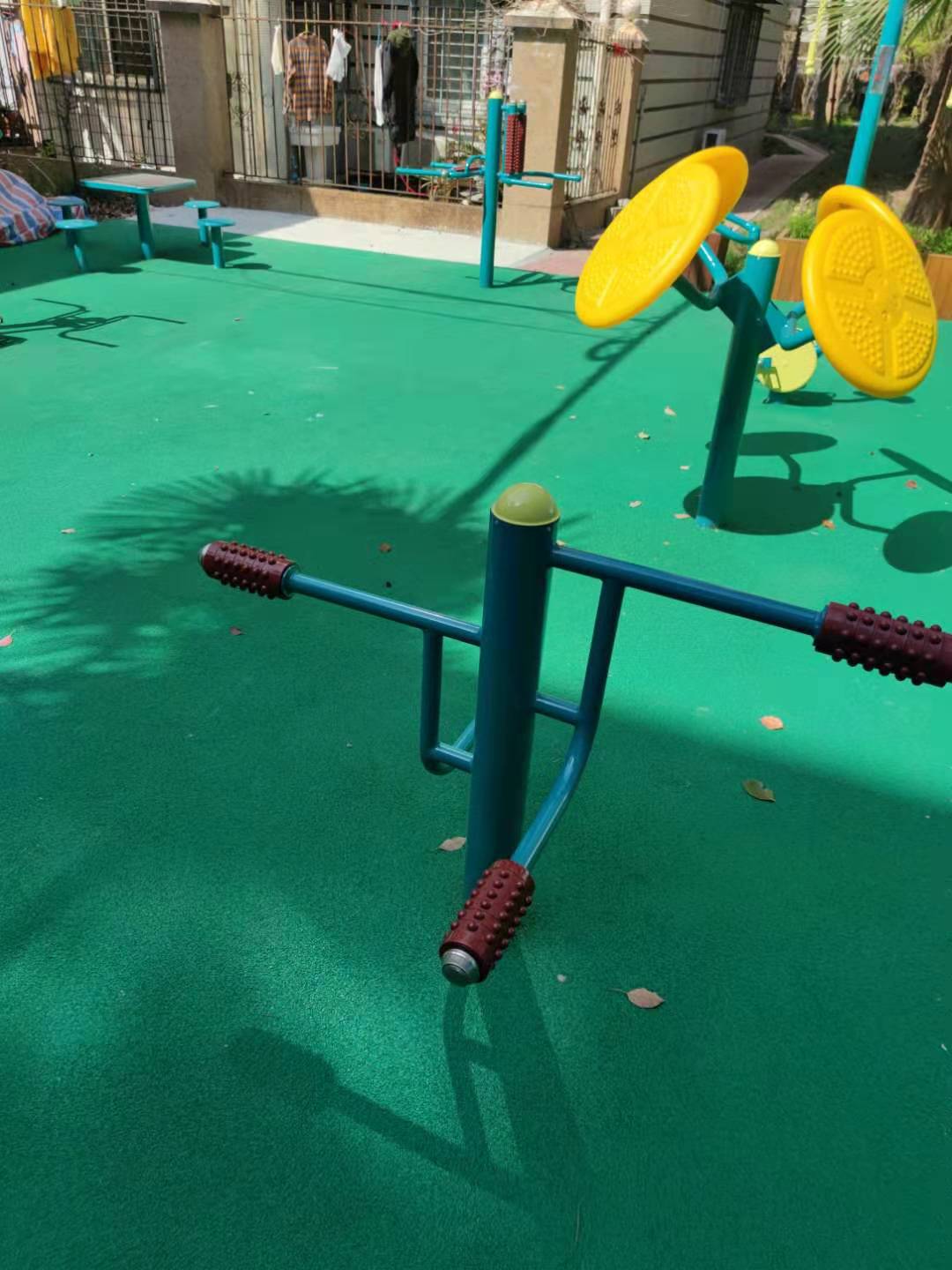 四級(jí)壓腿按摩器