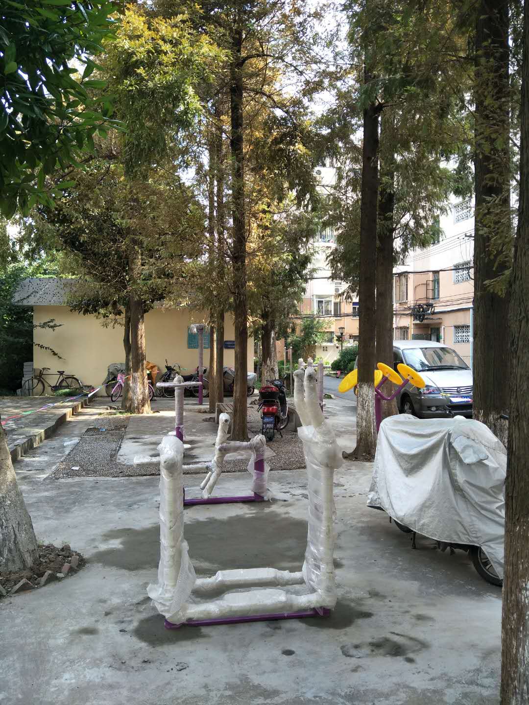 雙柏新村居委健身點(diǎn)A