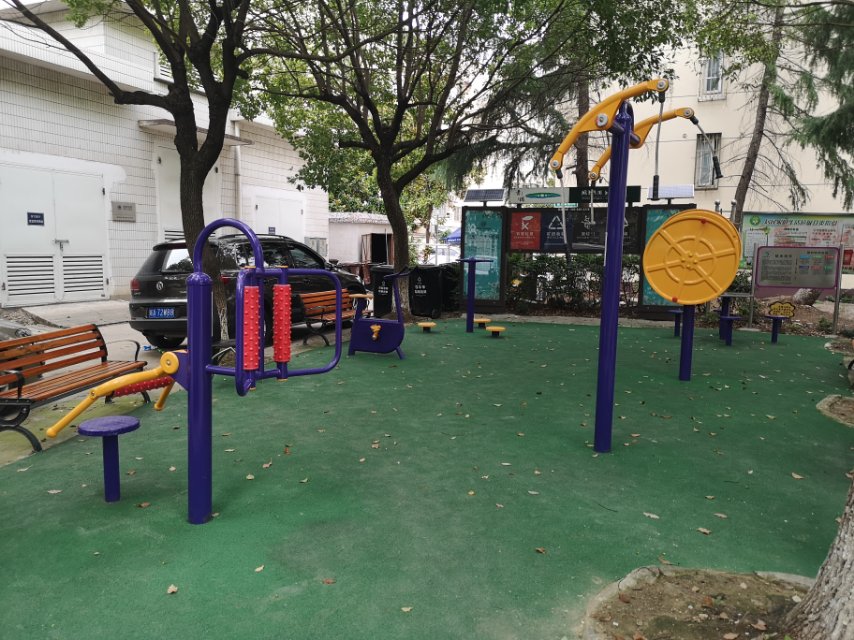 賀橋社區(qū)寶宜苑健身點(diǎn)