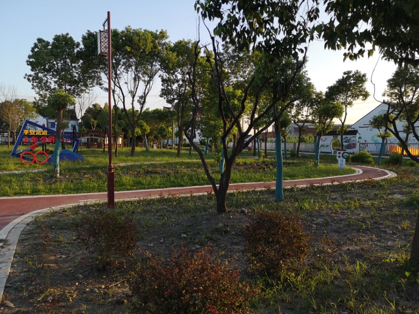 張堰鎮(zhèn)秦陽村市民健身步道