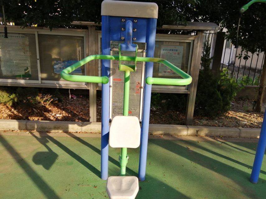 雙立柱拉力訓(xùn)練器