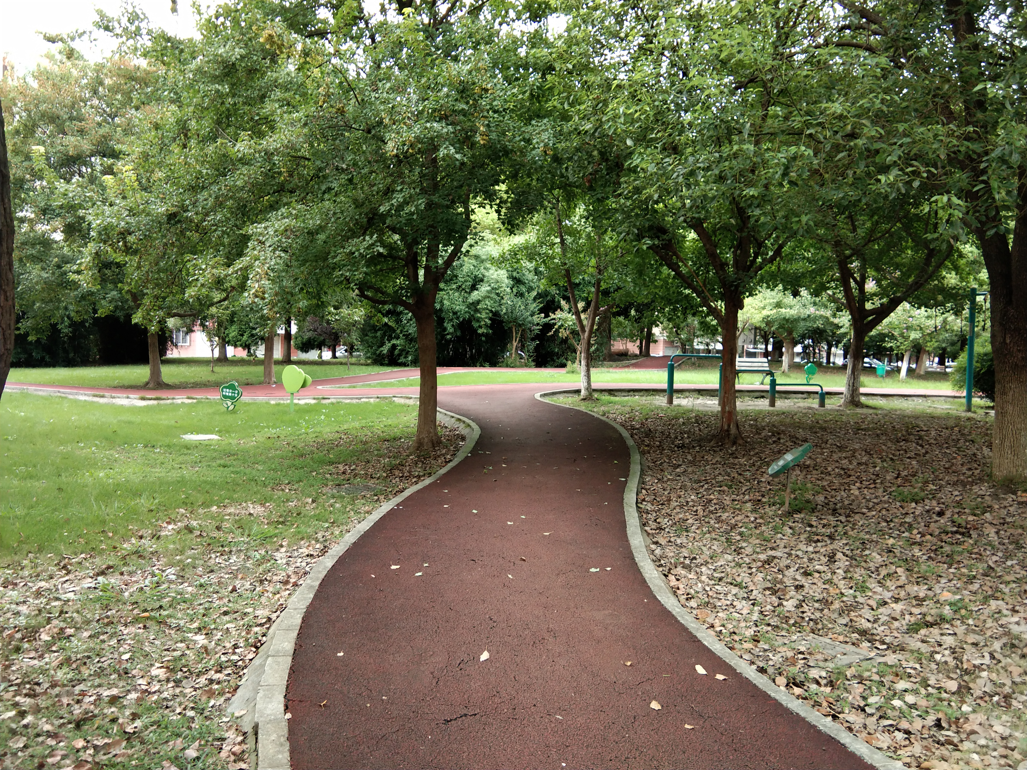 西部一區(qū)健身步道